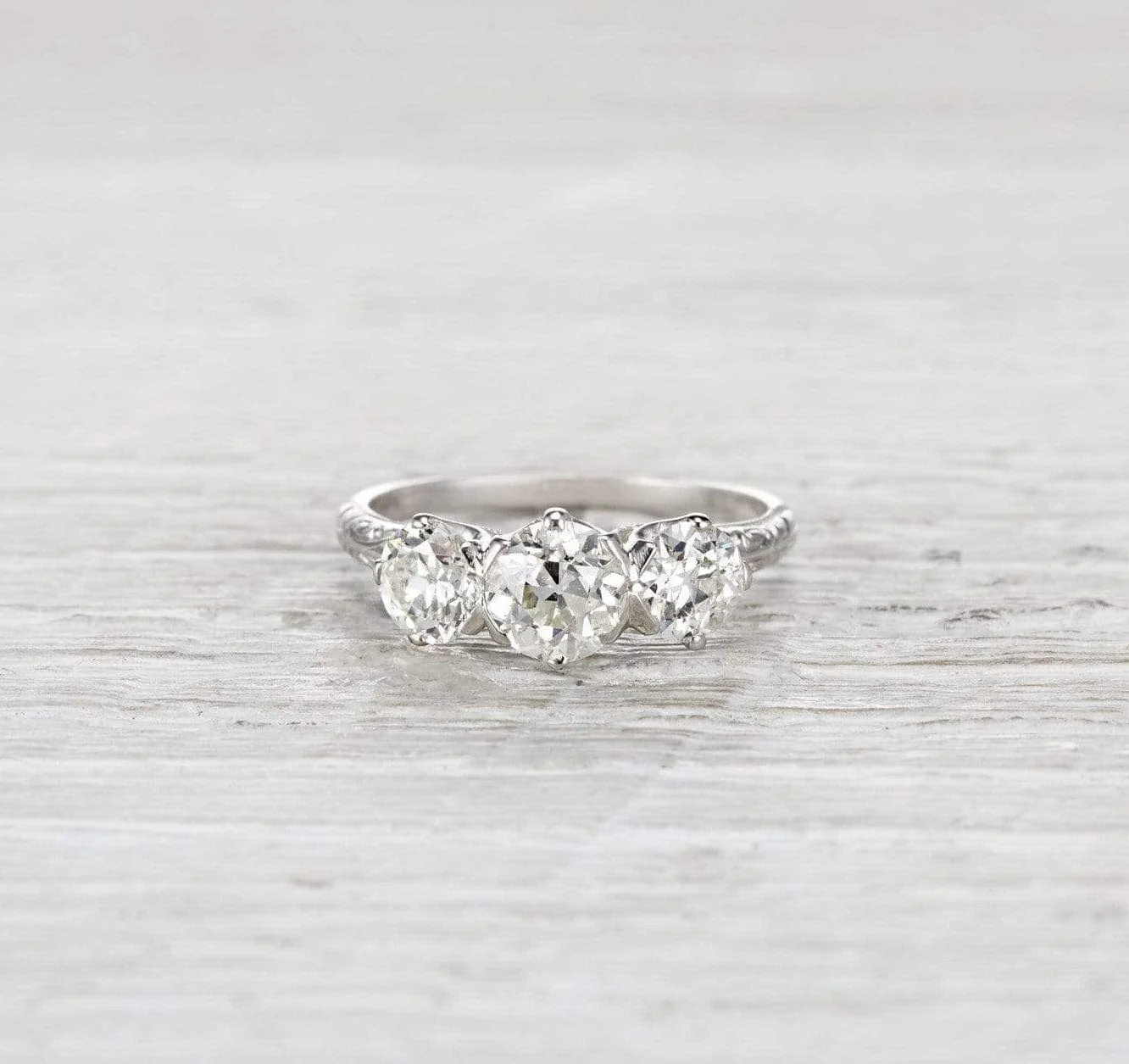 .95 Carat Three Stone Edwardian Engagement Ring - Image 2