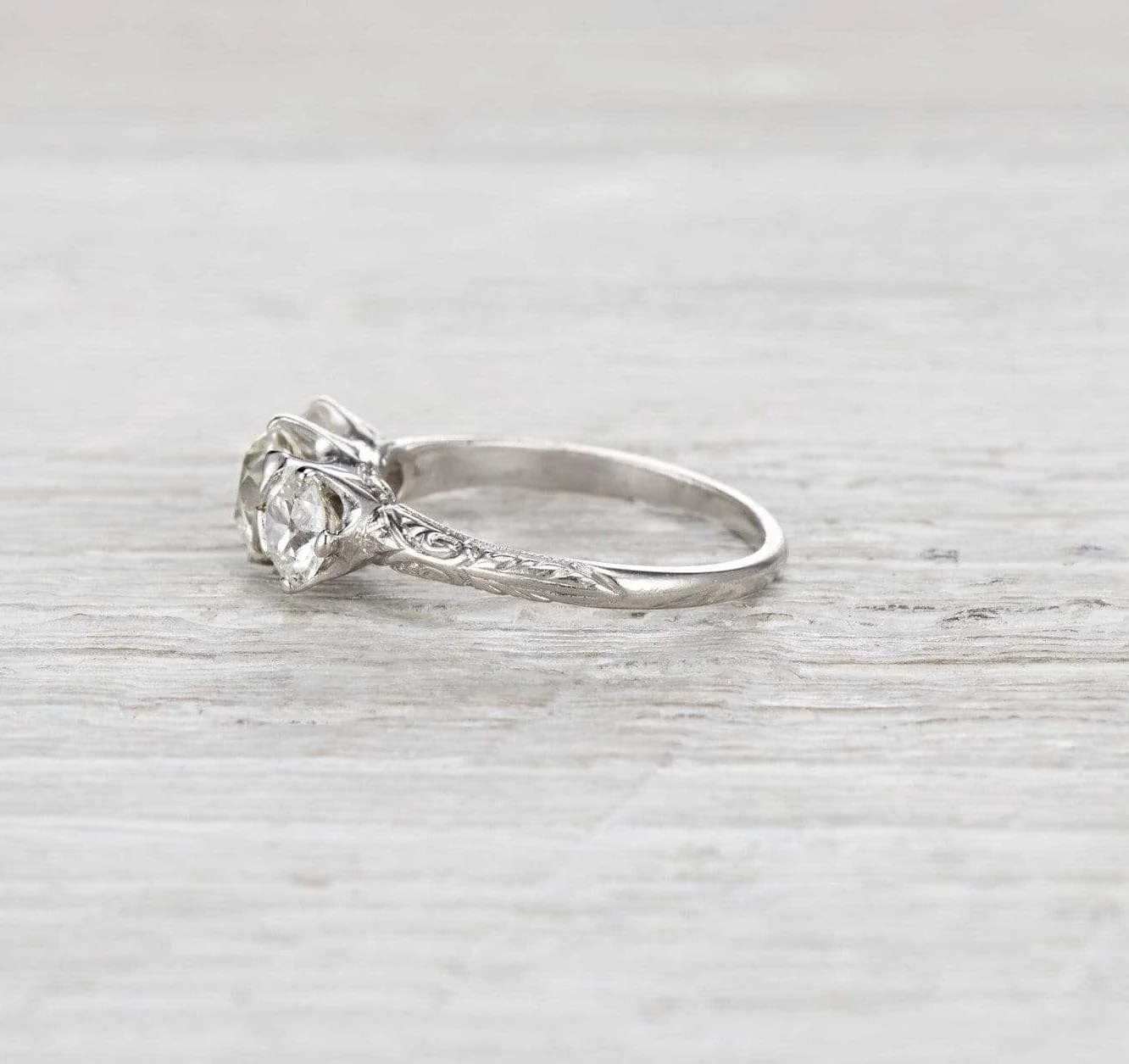 .95 Carat Three Stone Edwardian Engagement Ring - Image 3