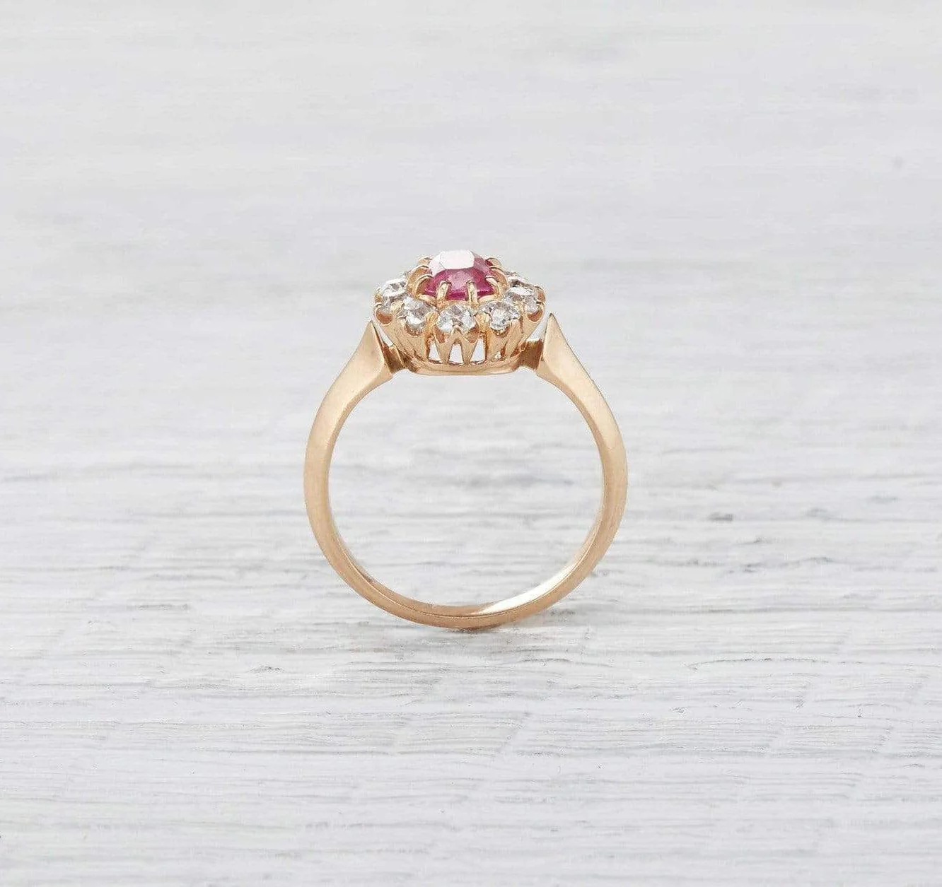 .95 Carat Victorian Pink Sapphire Ring - Image 4