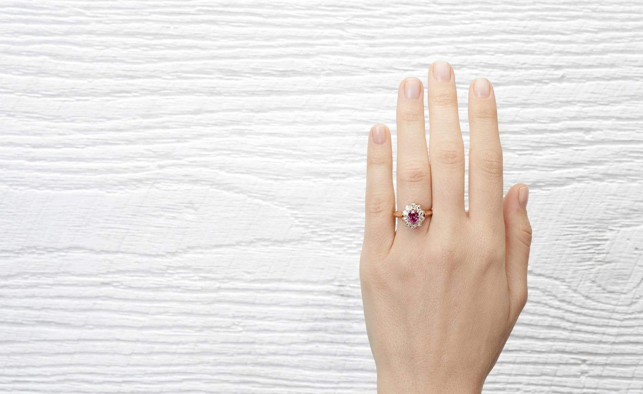 .95 Carat Victorian Pink Sapphire Ring - Image 5