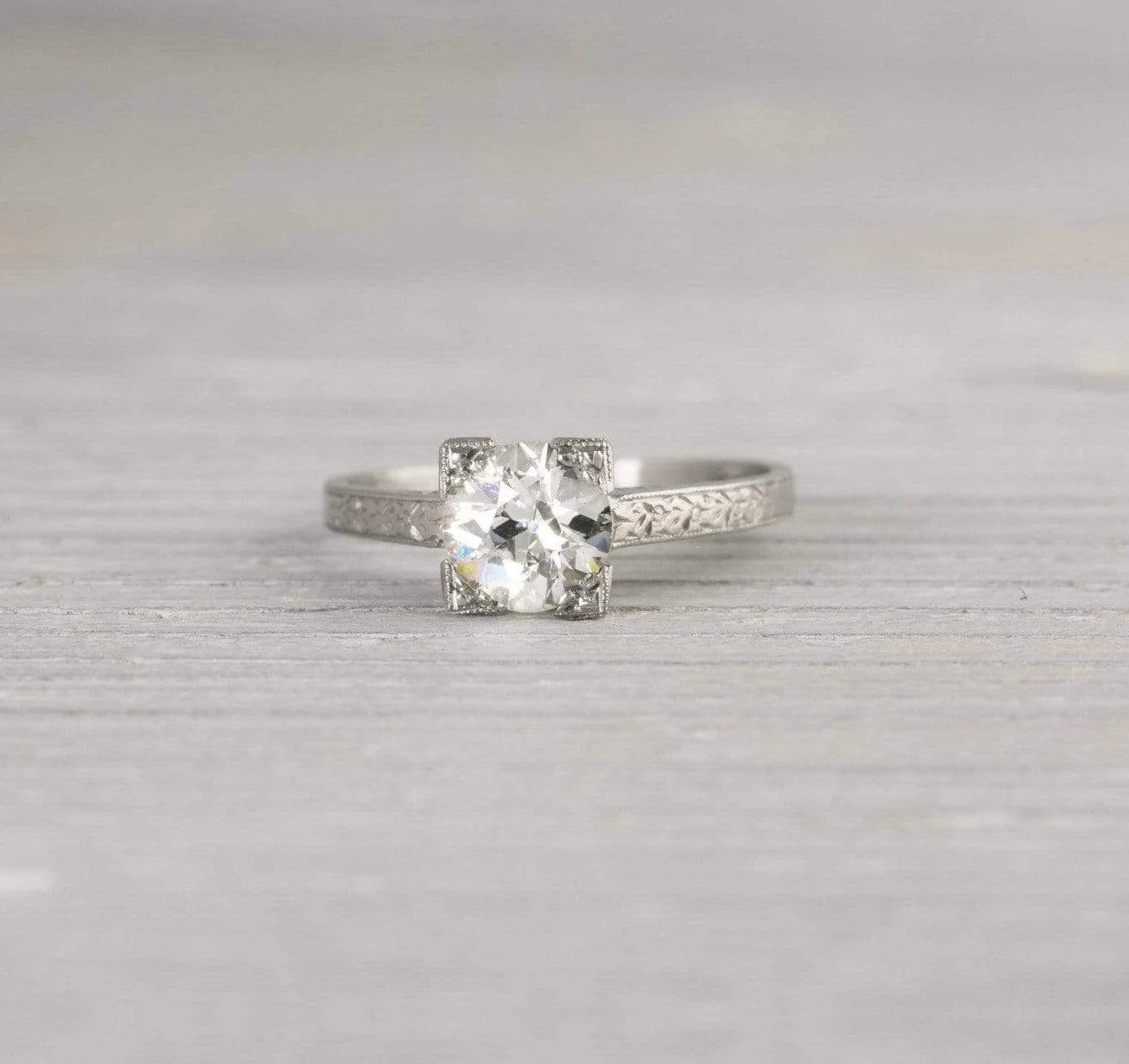 .95 Carat Vintage Art Deco Solitaire Engagement Ring - Image 3
