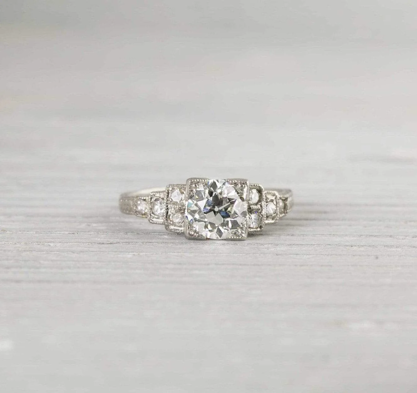 .99 Carat Art Deco Vintage Engagement Ring - Image 2