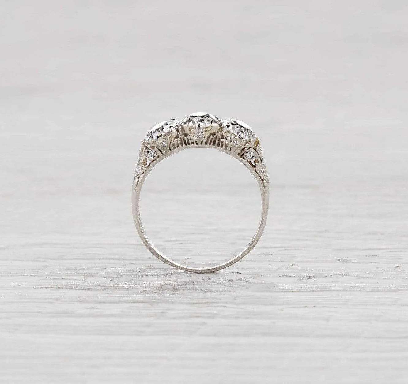 .99 Carat Edwardian Three Stone Ring - Image 4