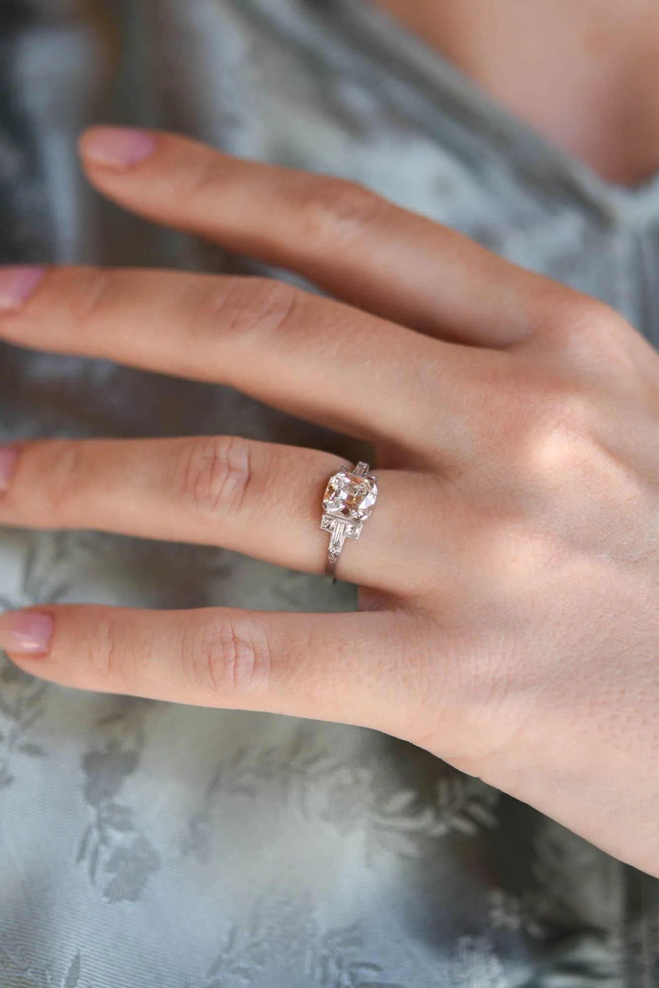 Art Deco 1.12 Carat Old Mine Cushion Diamond Vintage Engagement Ring - Image 6