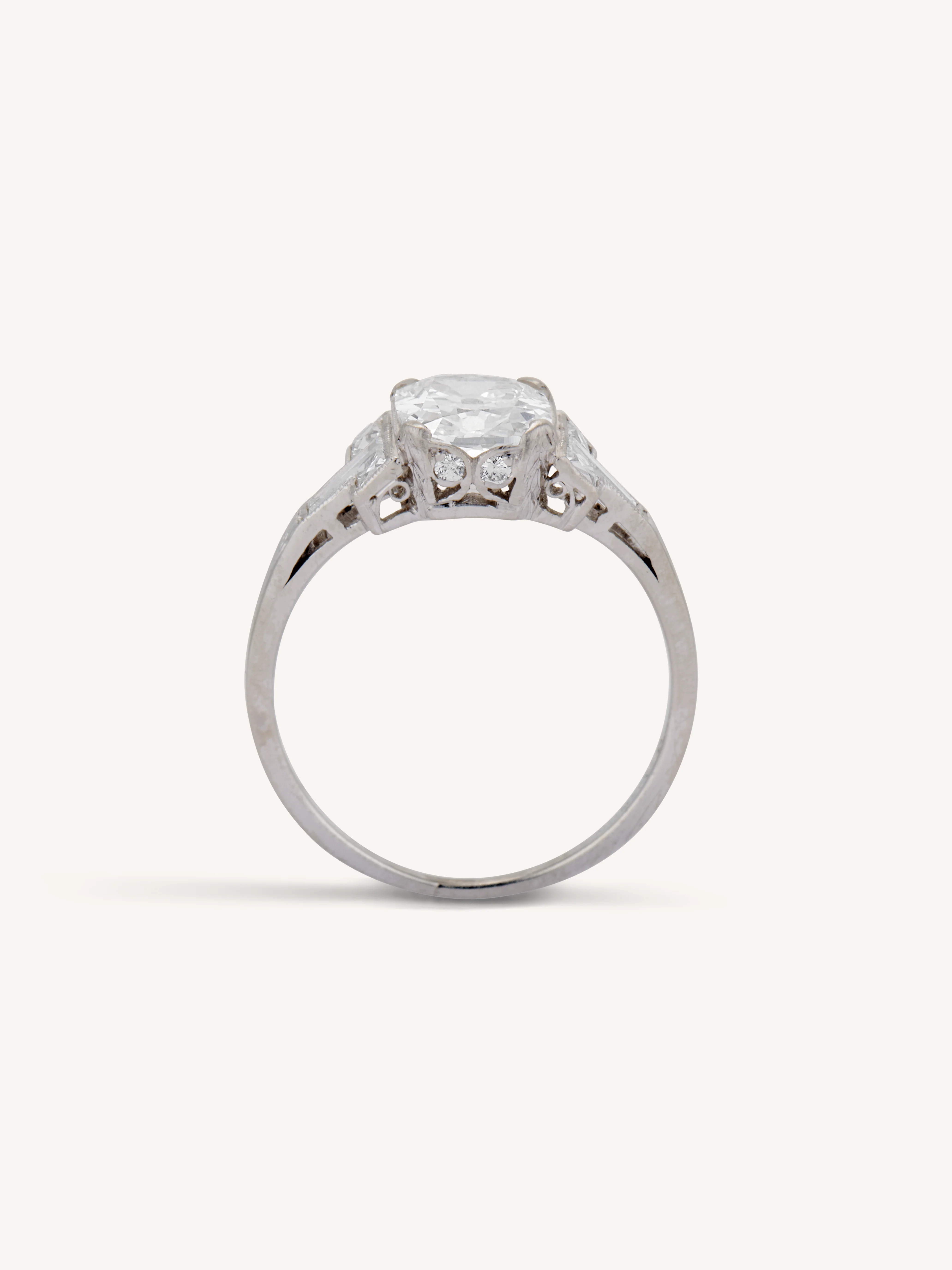 Art Deco 1.12 Carat Old Mine Cushion Diamond Vintage Engagement Ring - Image 7