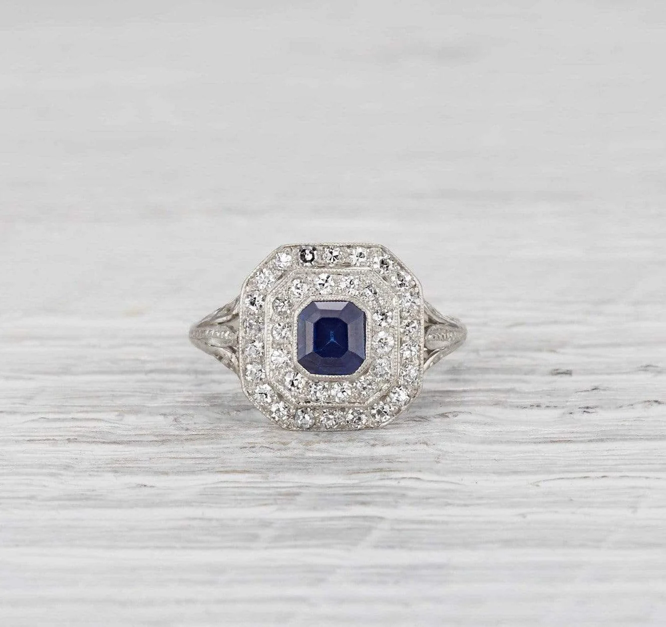 Antique Art Deco Sapphire & Diamond Ring - Image 2