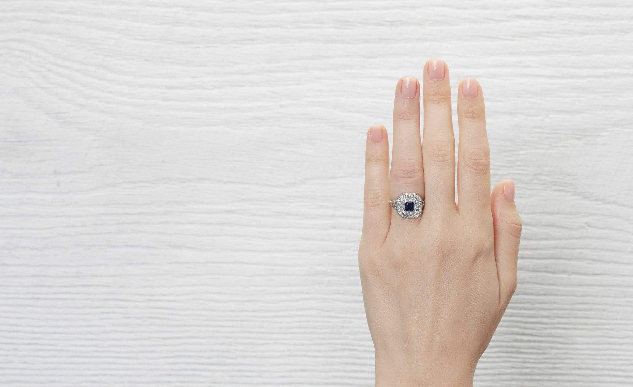 Antique Art Deco Sapphire & Diamond Ring - Image 5