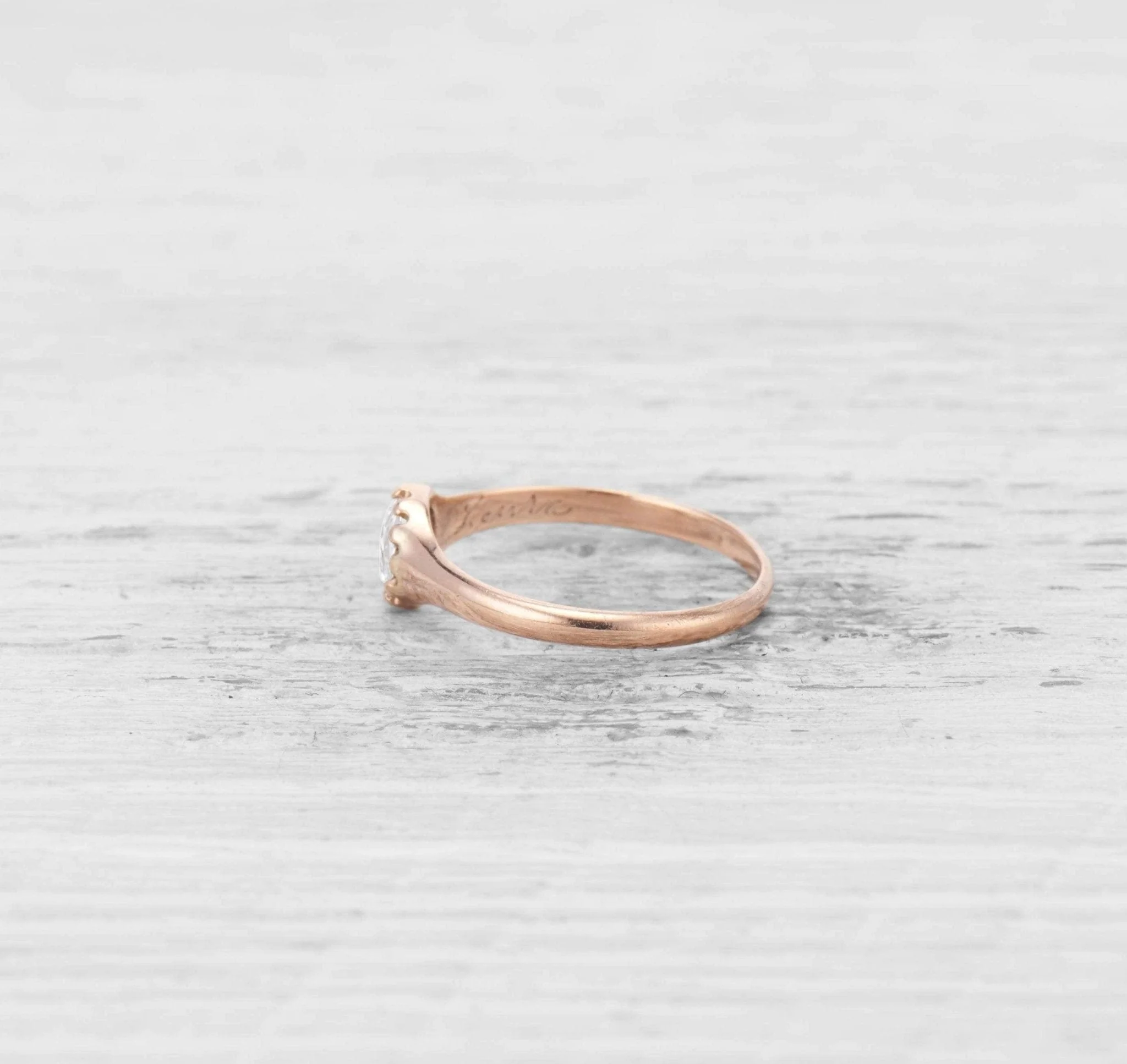 ANTIQUE DIAMOND ENGAGEMENT RING - Image 2
