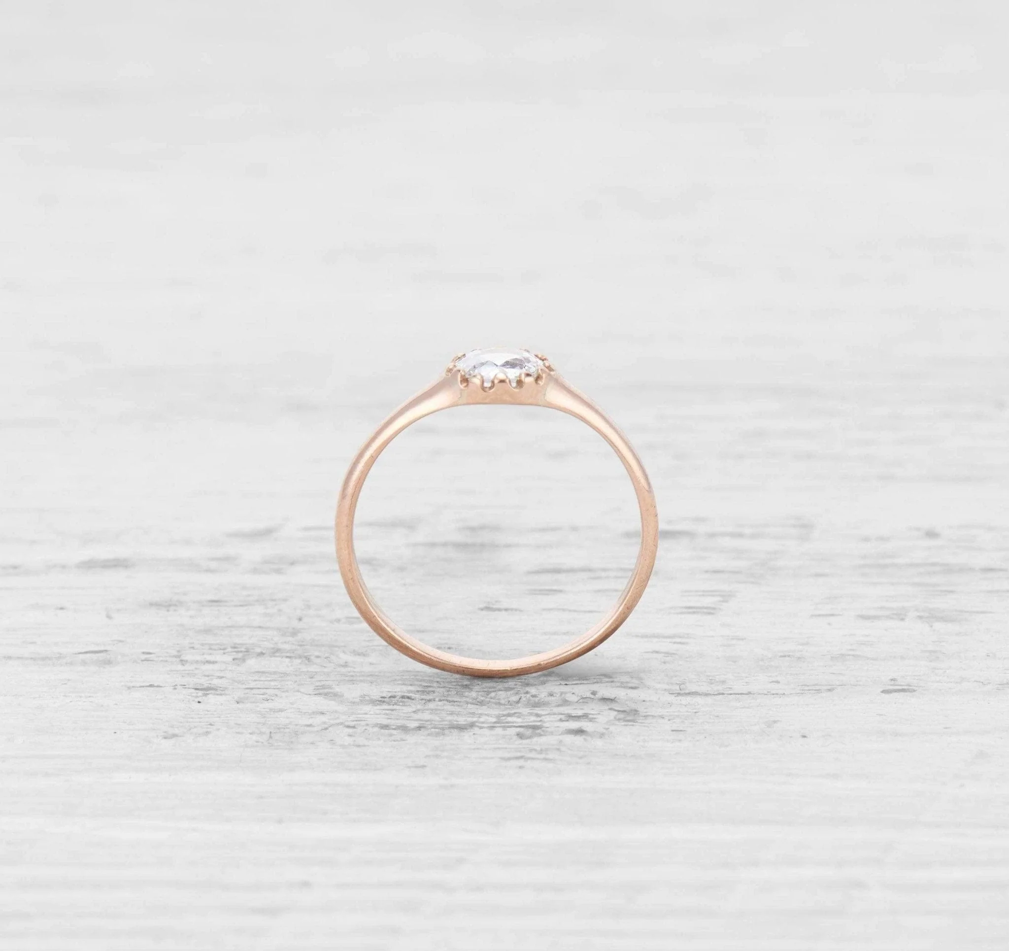 ANTIQUE DIAMOND ENGAGEMENT RING - Image 5