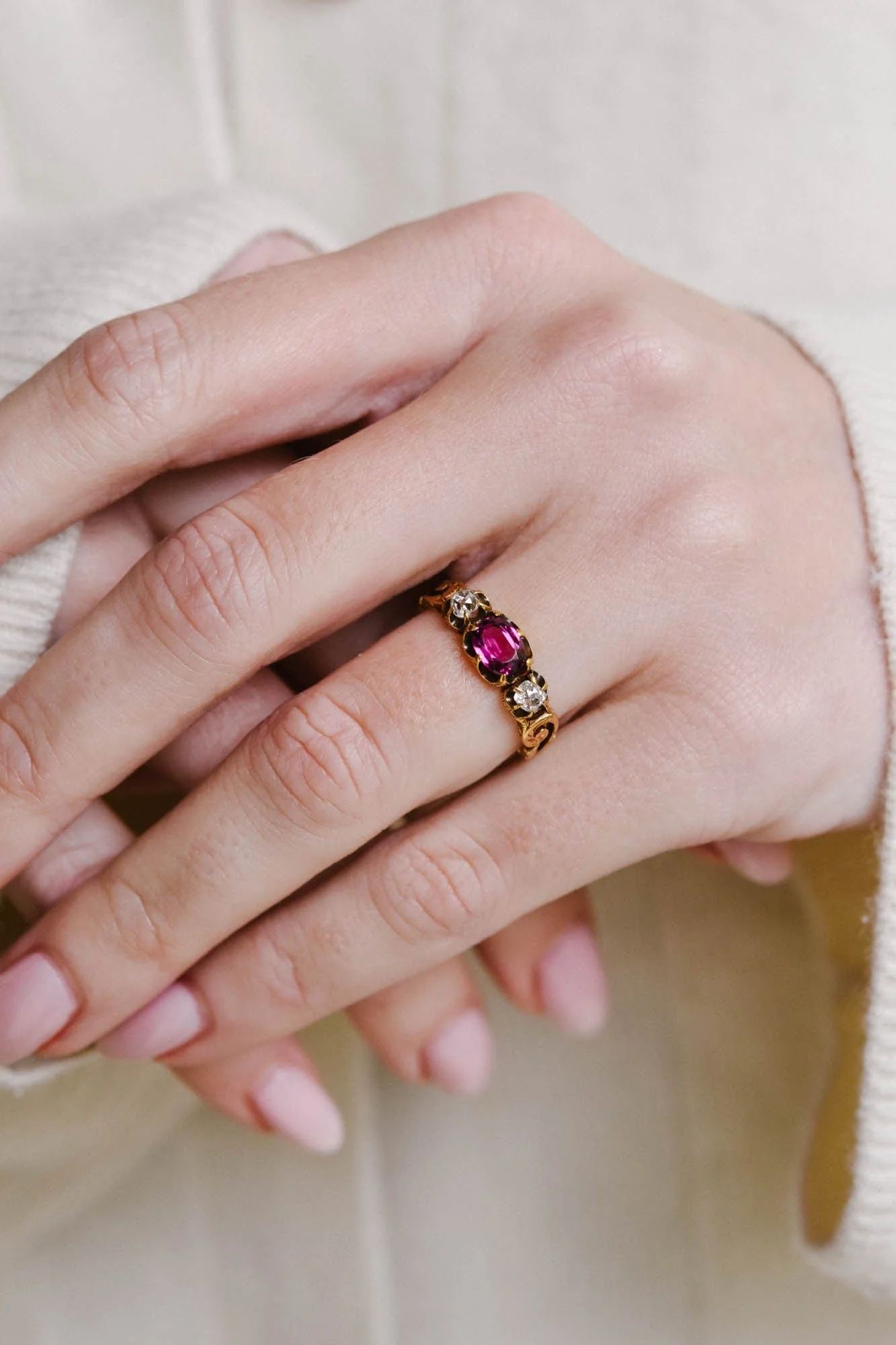 Victorian Garnet & Old Mine Diamond Three Stone Ring - Image 2