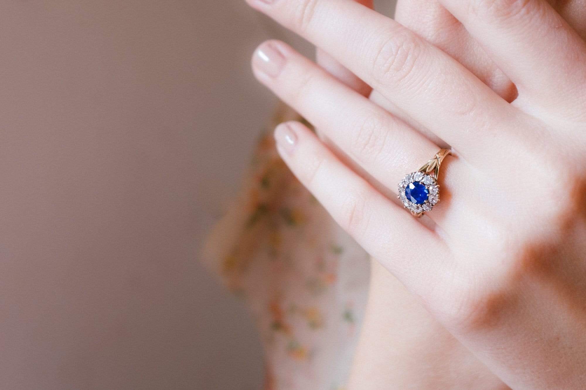 Antique Victorian Sapphire and Diamond Ring - Image 5