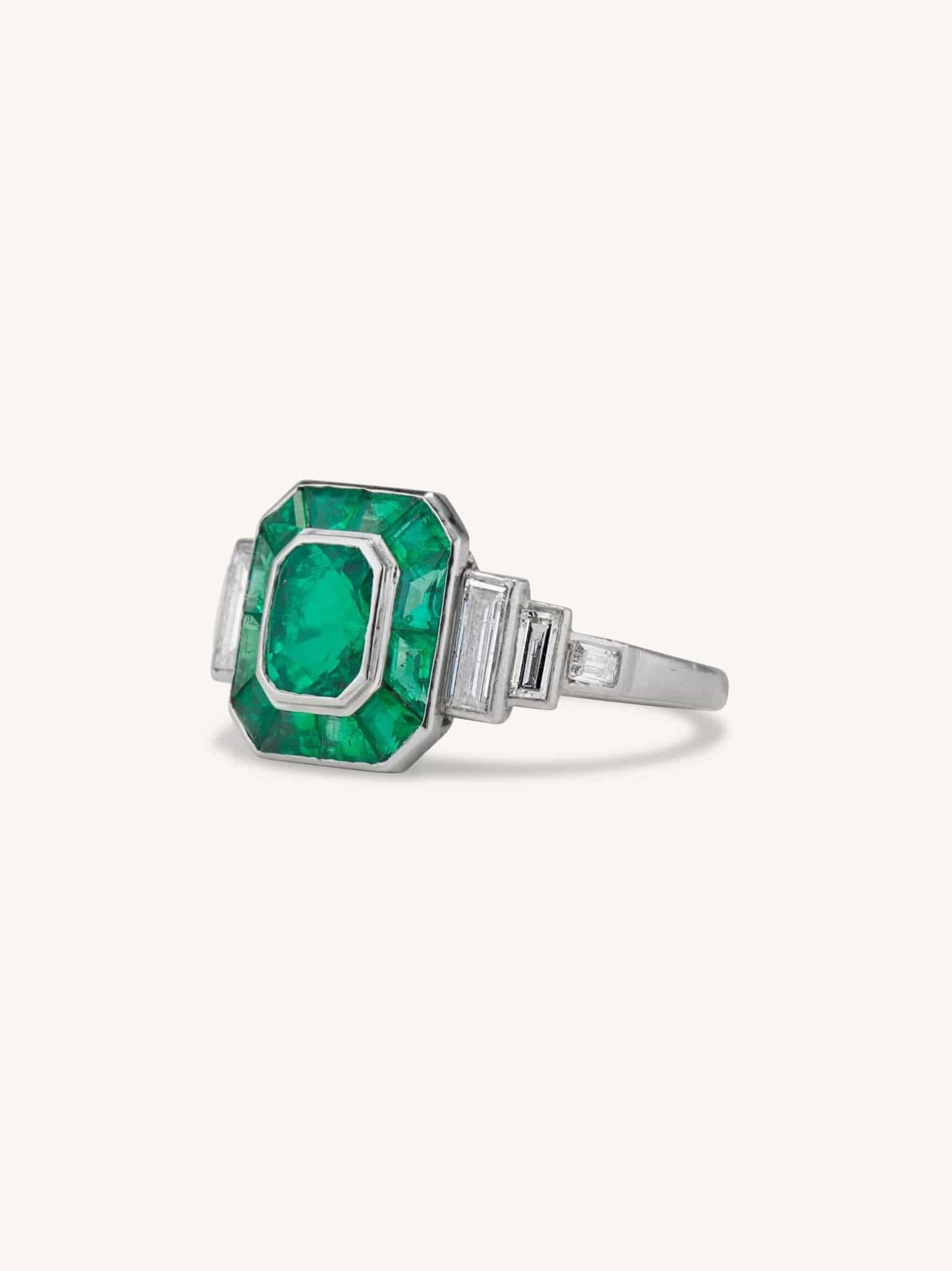 Art Deco 1.25 Carat Colombian Emerald Ring - Image 3