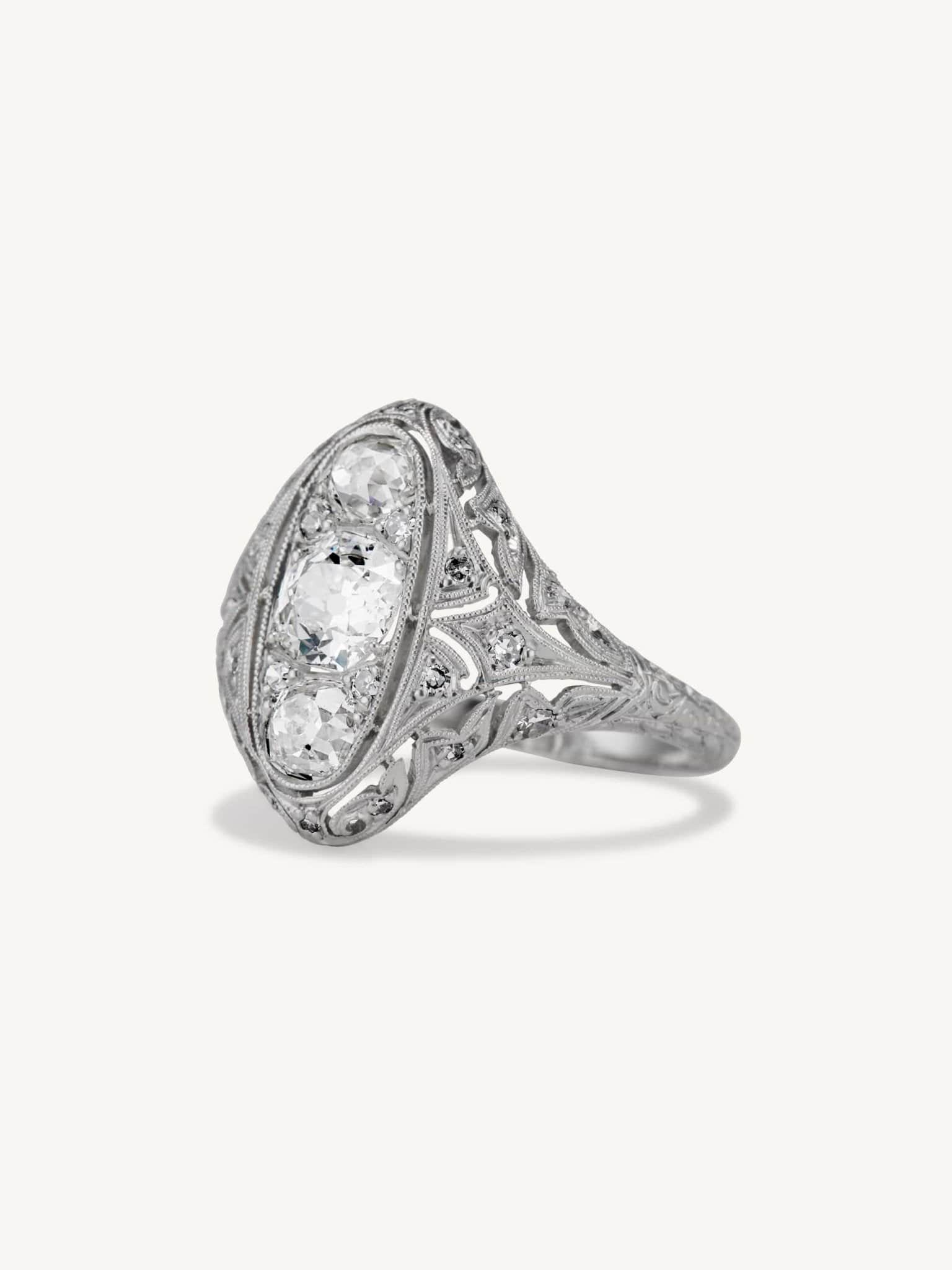 Art Deco Three Stone Ring - Image 3