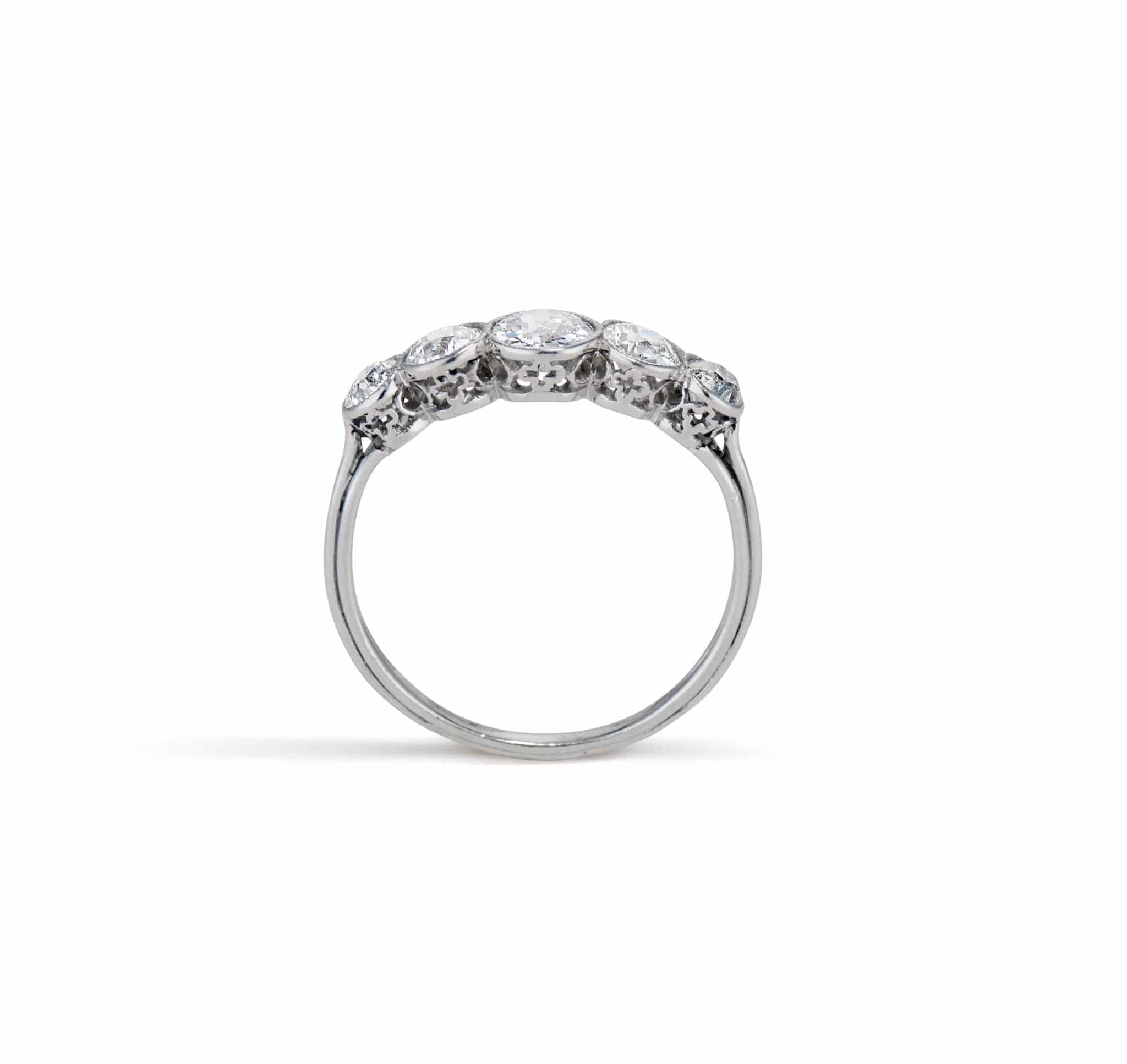 Art Deco 1.05 Carat Old European Diamond 5-Stone and Platinum Ring - Image 4