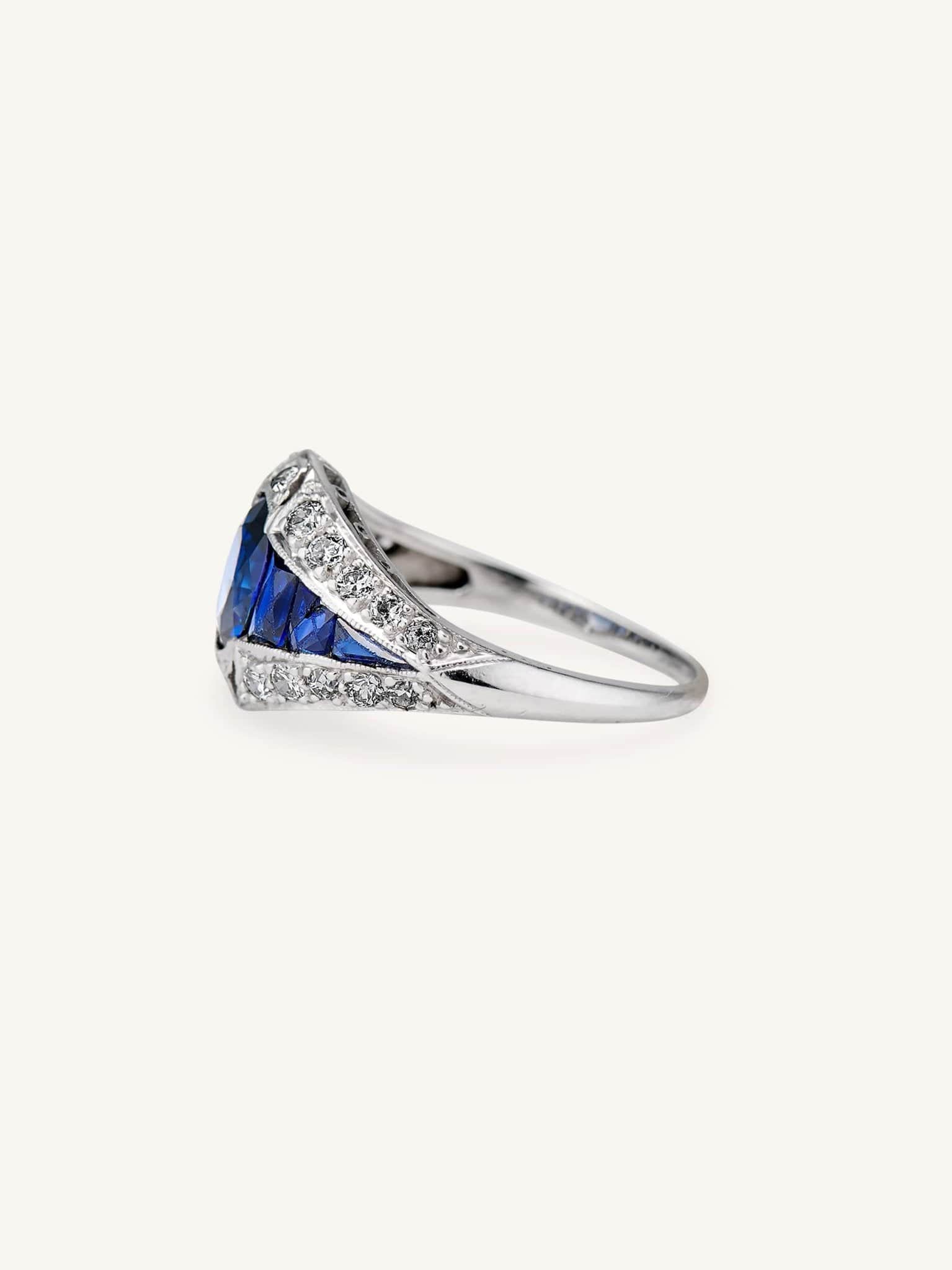 Art Deco 1.24 Carat Oval Cut Sapphire & Diamond Dome Vintage Engagement Ring - Image 3