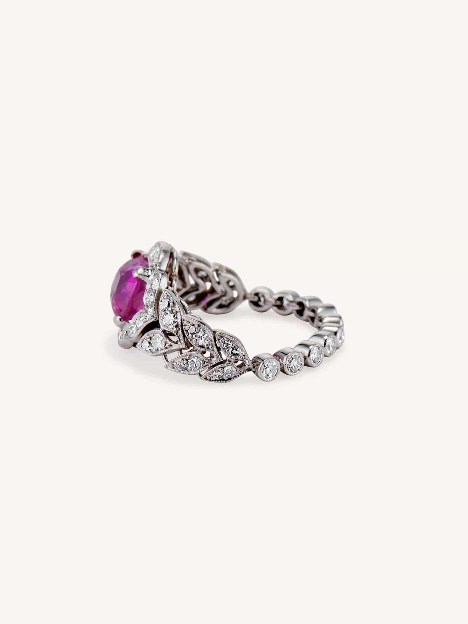 Art Deco 1.55 Carat Cushion Cut Ruby and Diamond Flexible Ring - Image 5