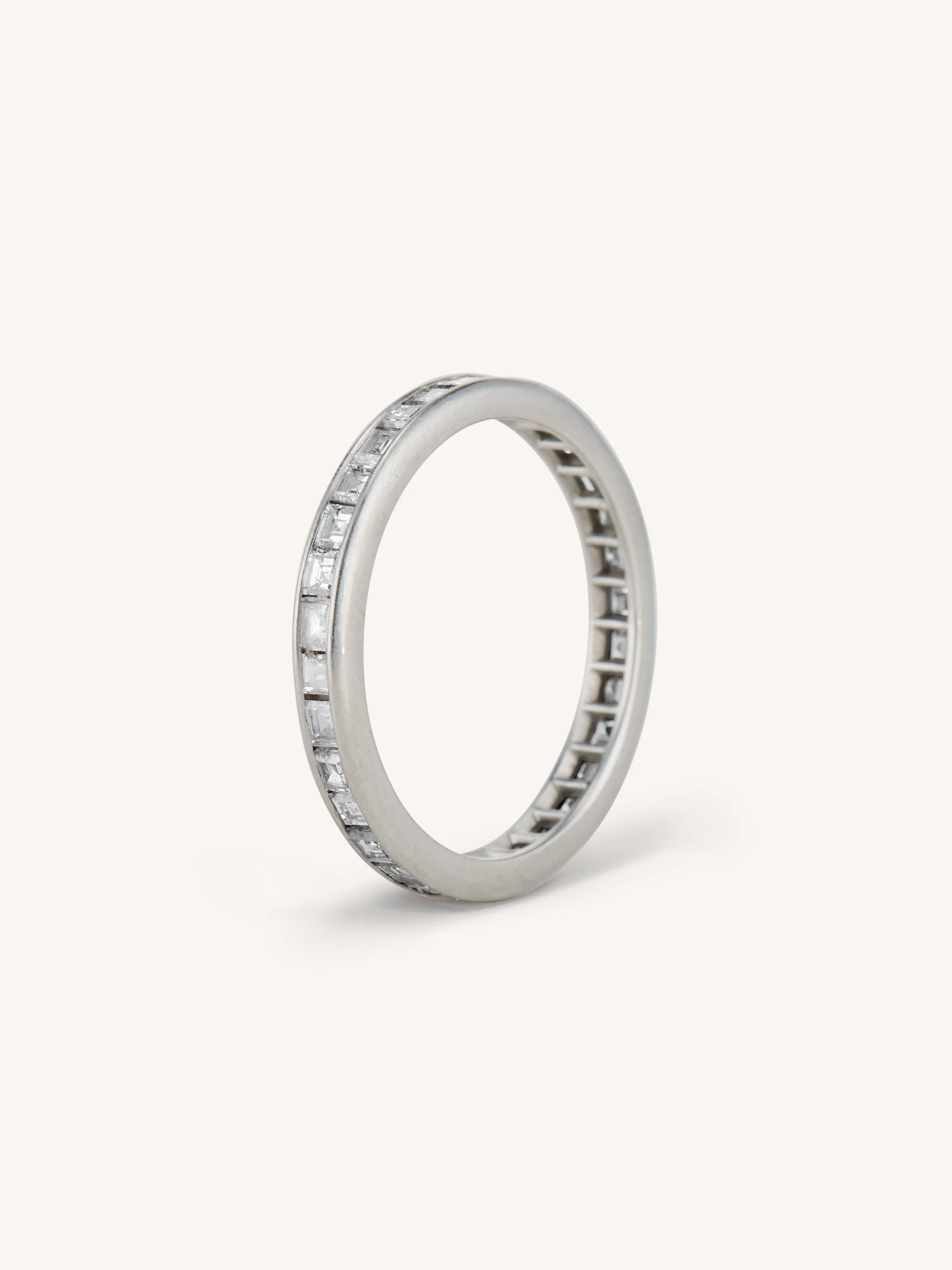 Art Deco 1.60 Carré Cut Diamond Eternity Band - Image 3
