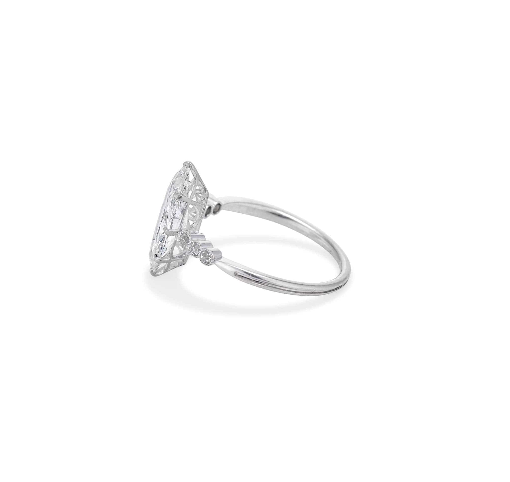 Art Deco 1.66 Carat Marquise Diamond Ring - Image 3