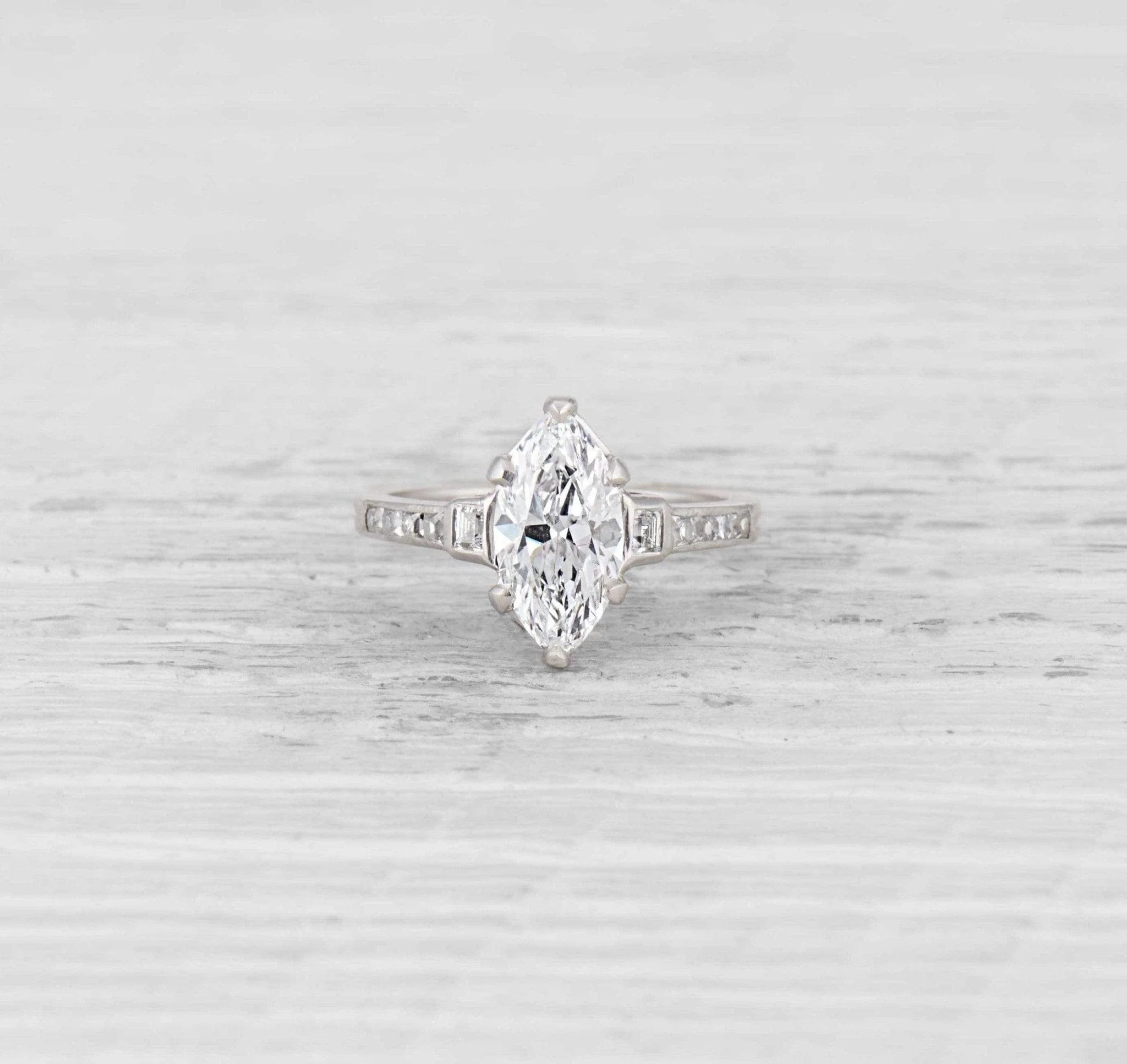 1.71 Carat Art Deco Marquise-cut Diamond Ring - Image 2