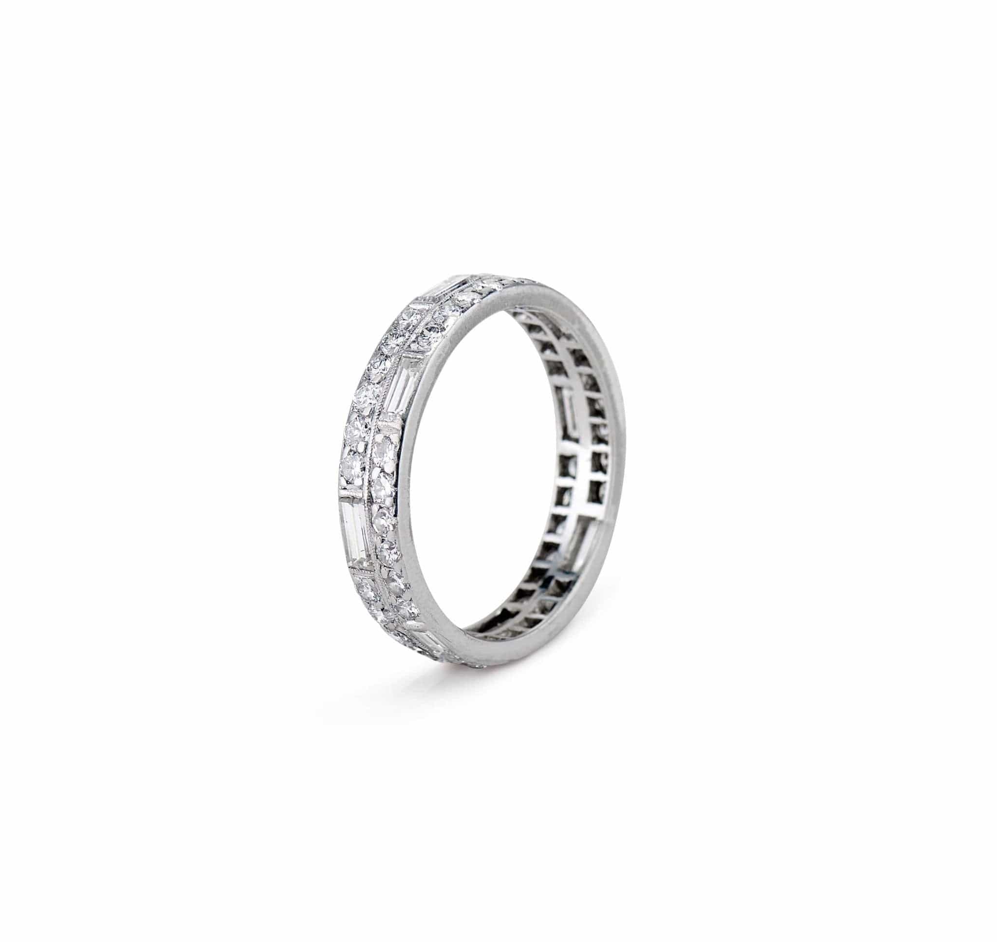 Art Deco 2.00 Carat Transitional and Baguette-Cut Wedding Band - Image 3