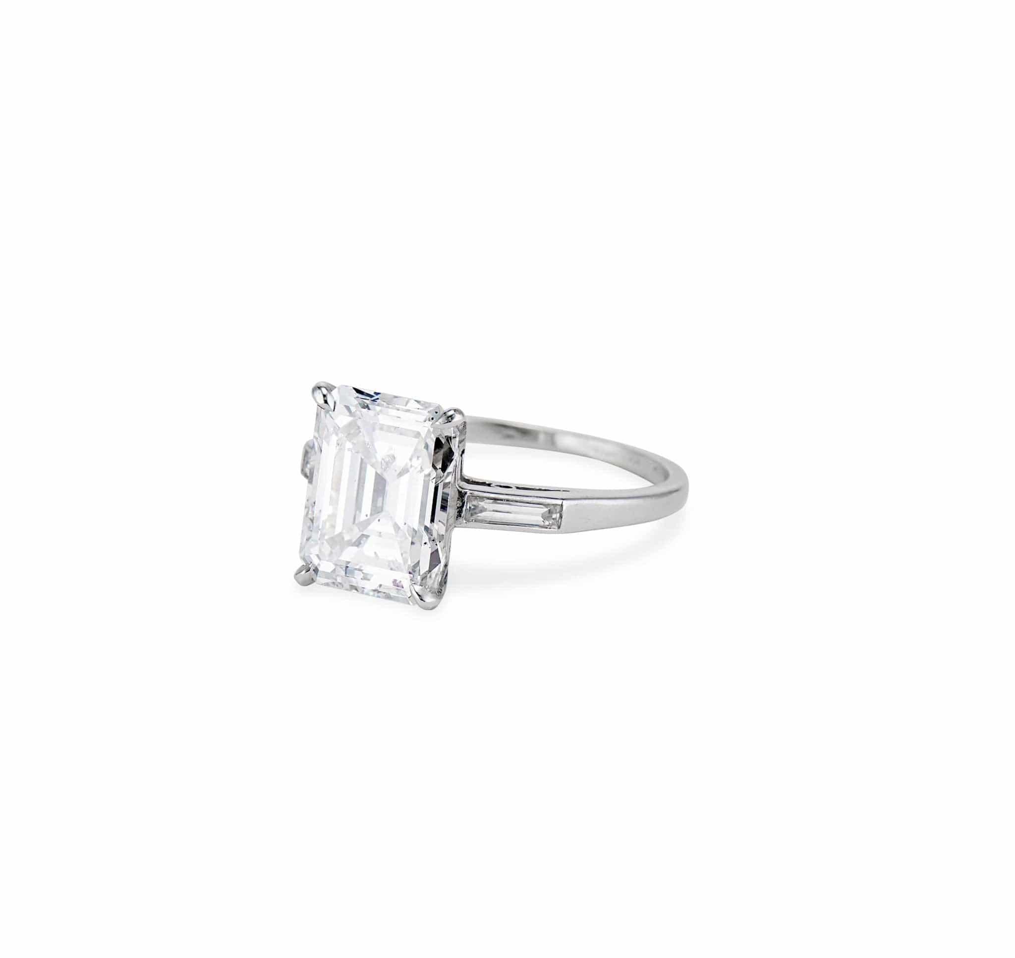 Art Deco 3.32 Carat Emerald-Cut Diamond Engagement Ring - Image 2