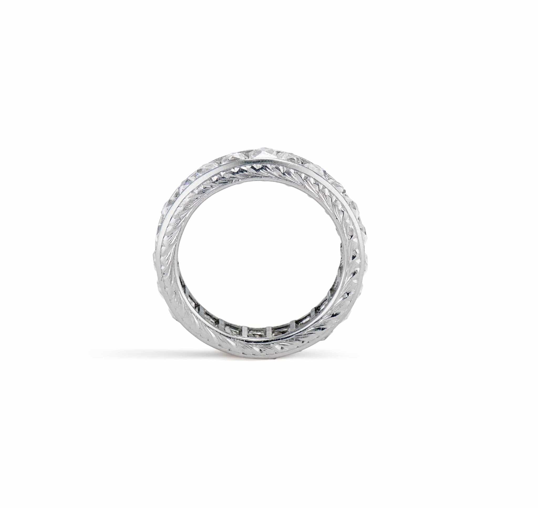 Art Deco 4.50 Carat French-Cut Diamond Platinum Band - Image 2