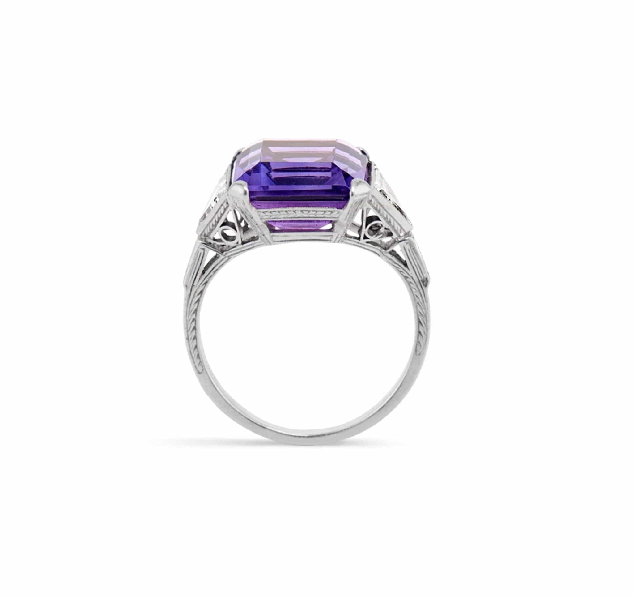 ART DECO AMETHYST AND DIAMOND COCKTAIL RING - Image 4