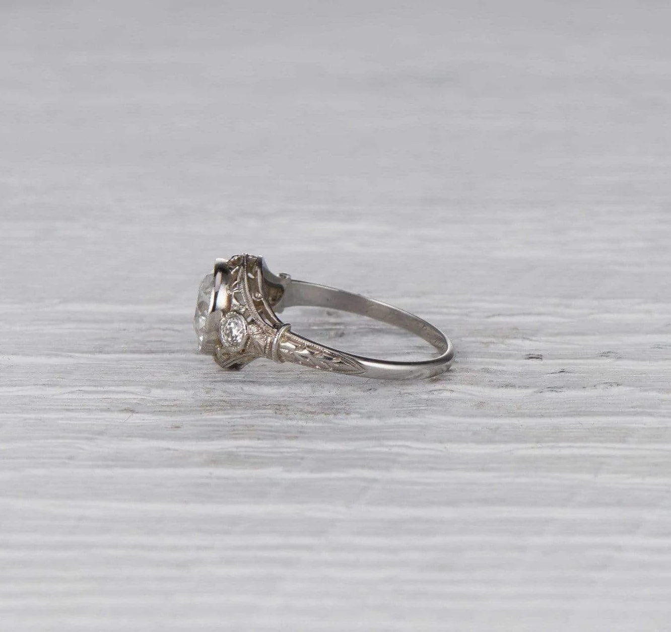 1.61 Carat Art Deco Diamond Engagement Ring - Image 3