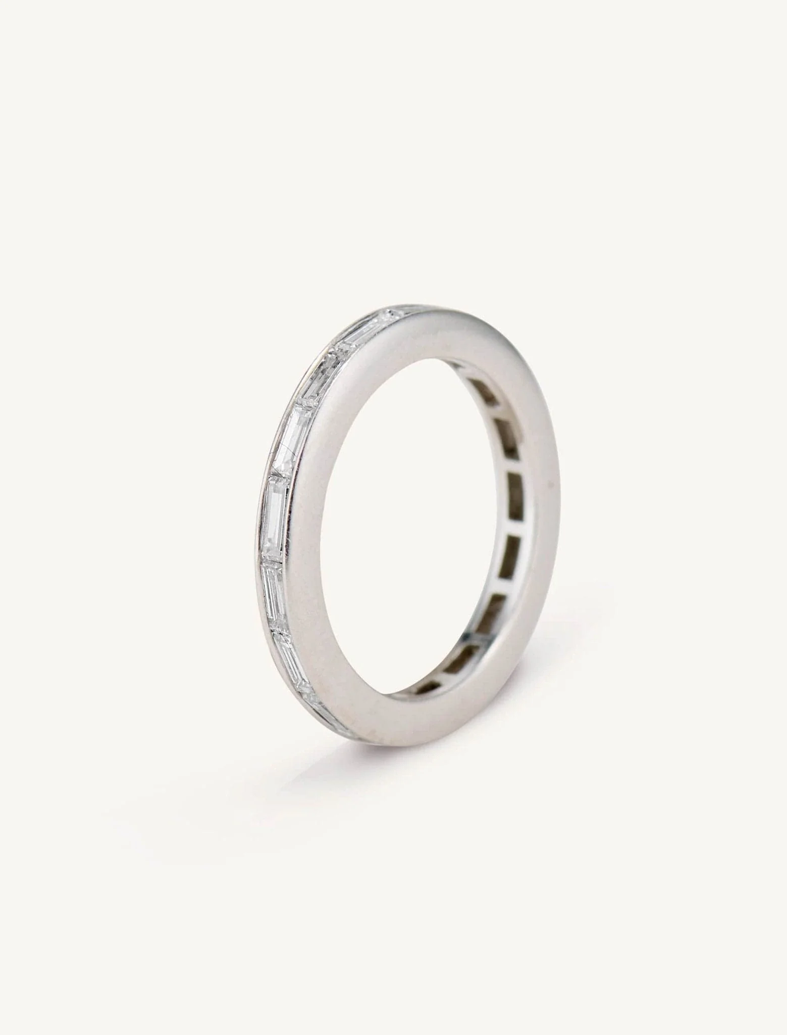Art Deco 1.00 Carat Baguette Diamond Wedding Eternity Band - Size 2.5 - Image 3
