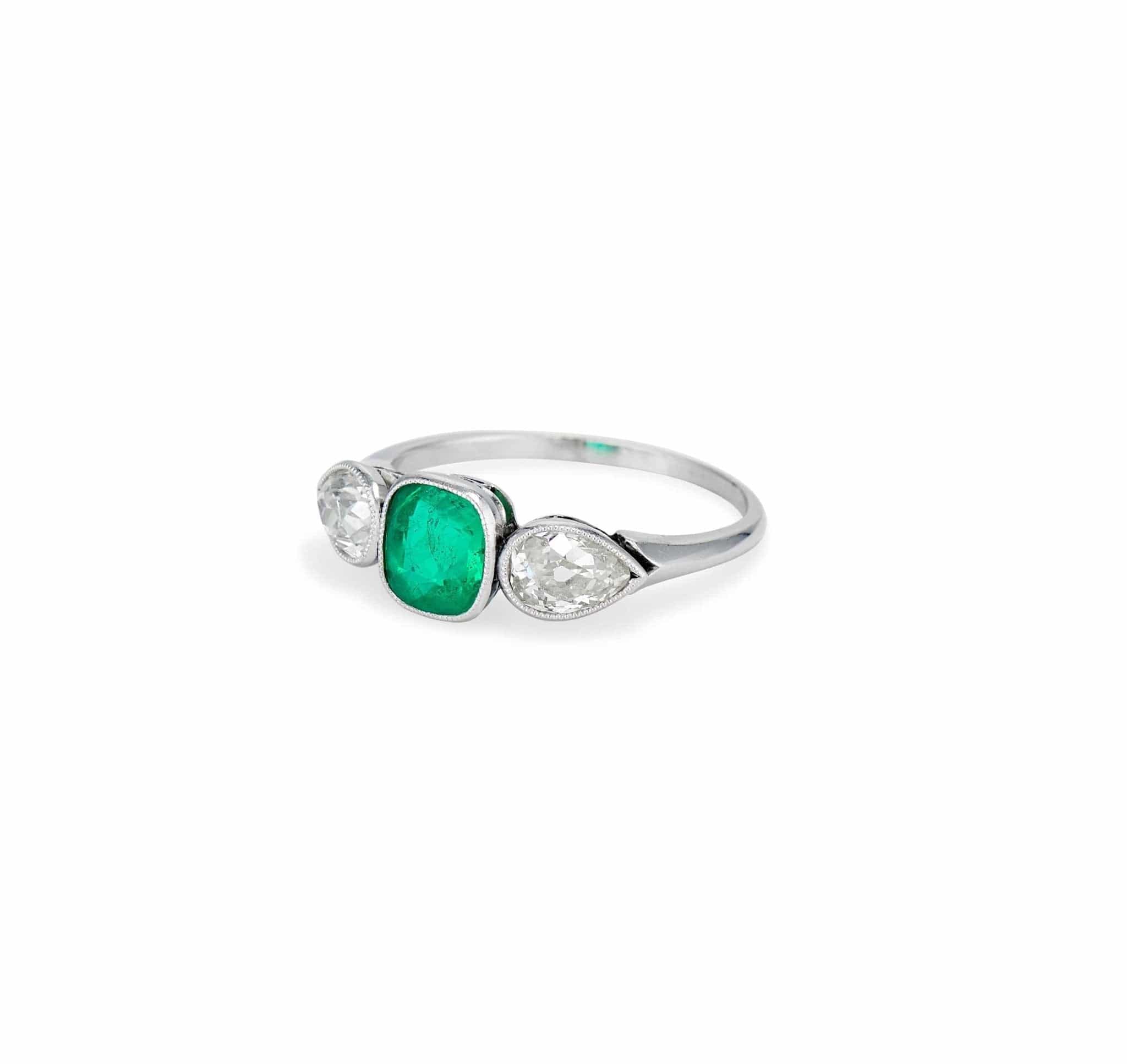 Art Deco Cushion-Cut Colombian Emerald and Diamond Three Stone Ring - Image 2