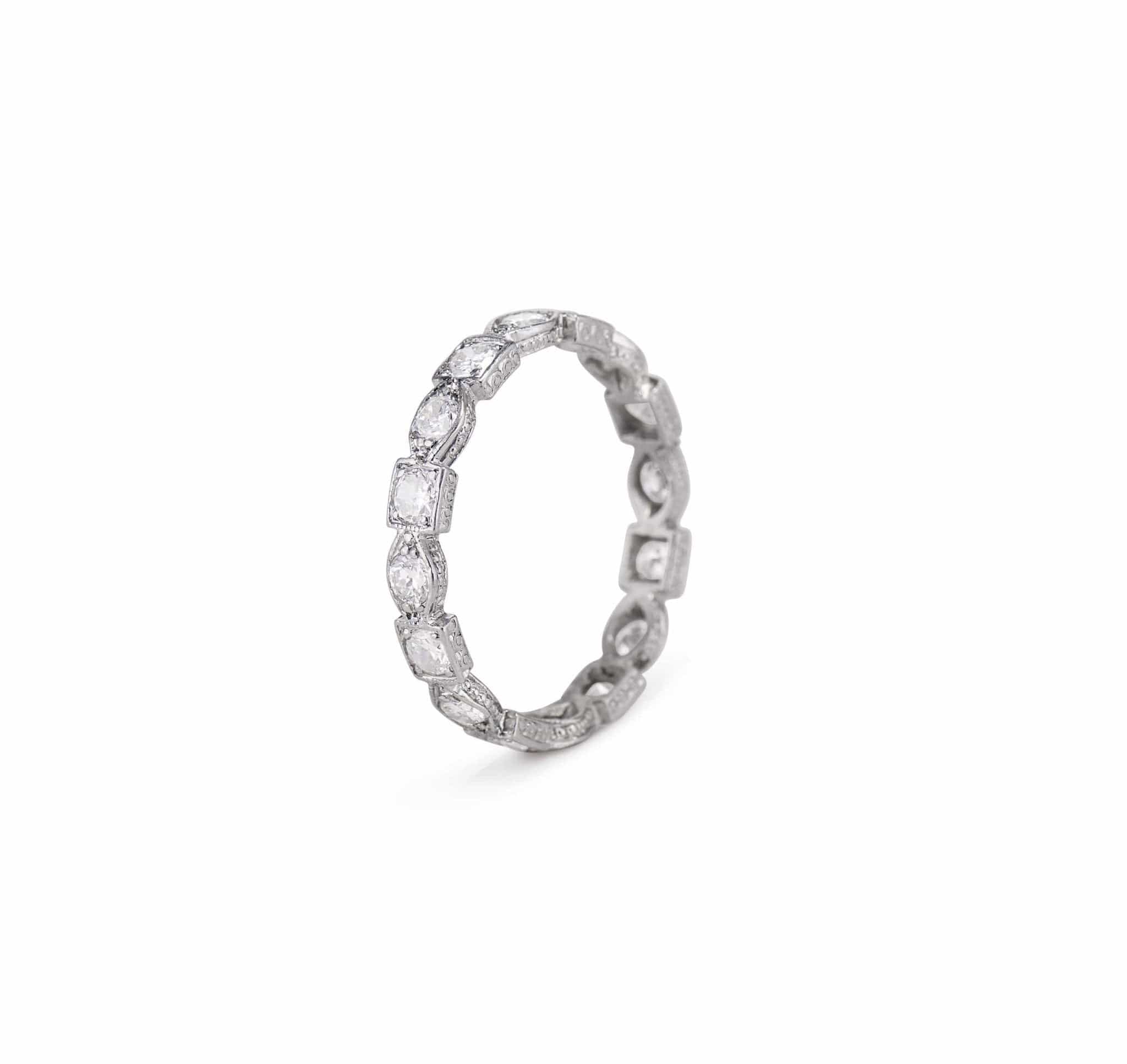 Art Deco Diamond and Platinum Wedding Band - Image 4