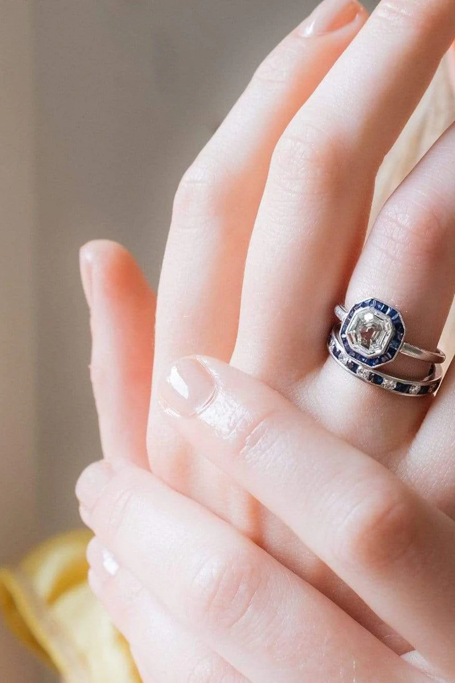 Art Deco Diamond and Sapphire Engagement Ring - Image 5