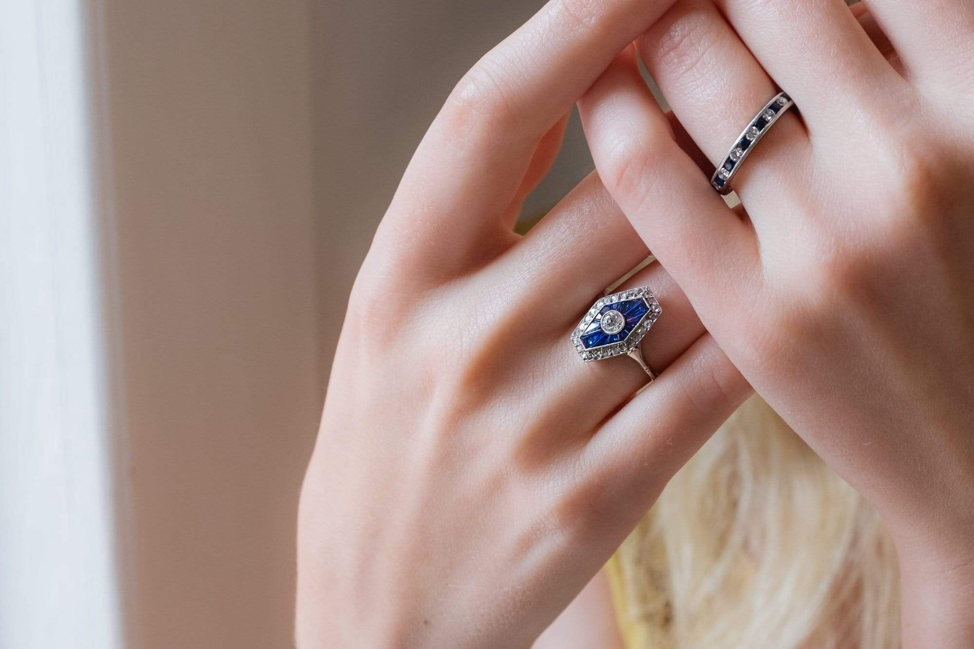 Art Deco Diamond & Sapphire Ring - Image 5