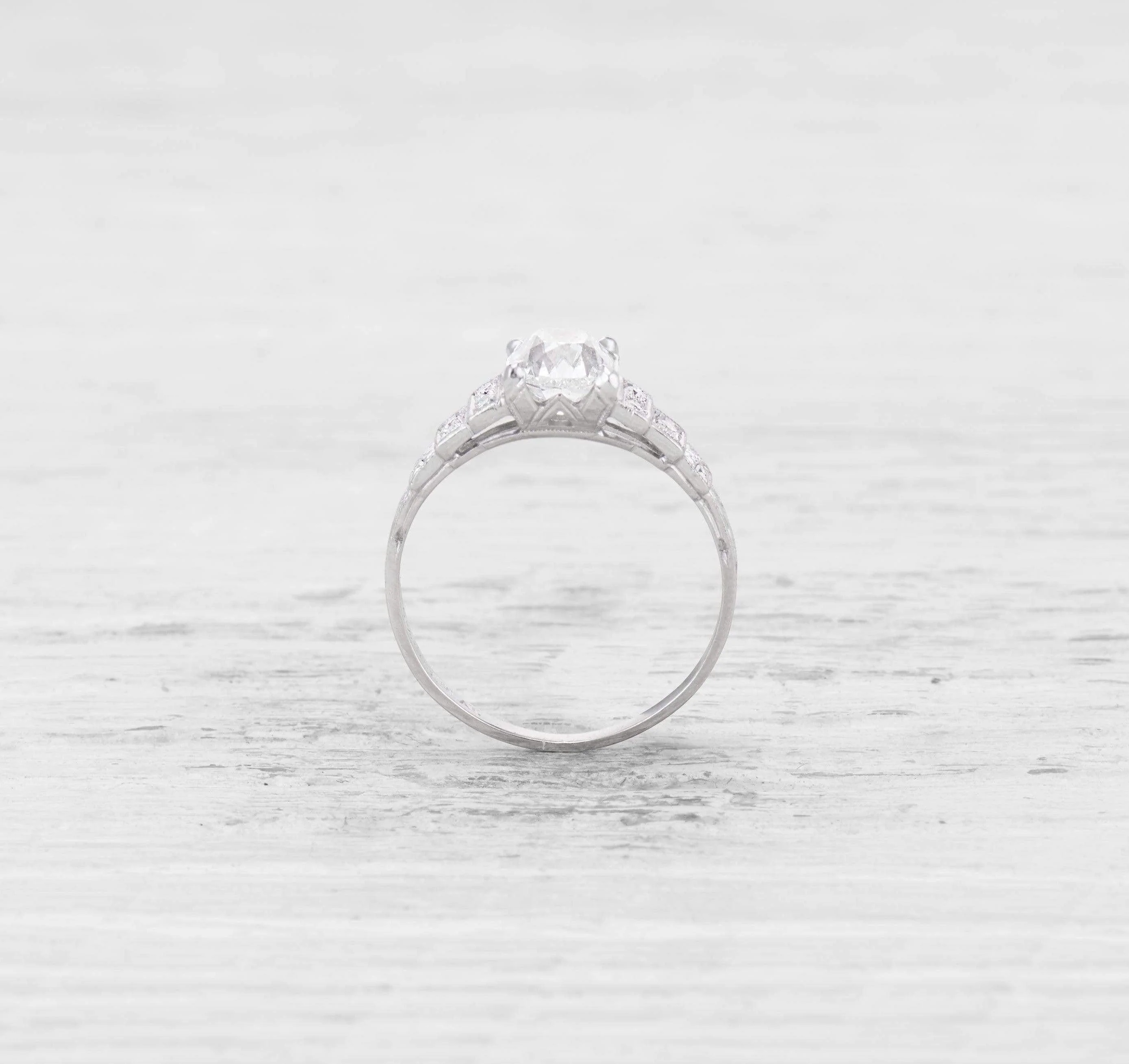 ART DECO 1.11 CARAT DIAMOND ENGAGEMENT RING - Image 4