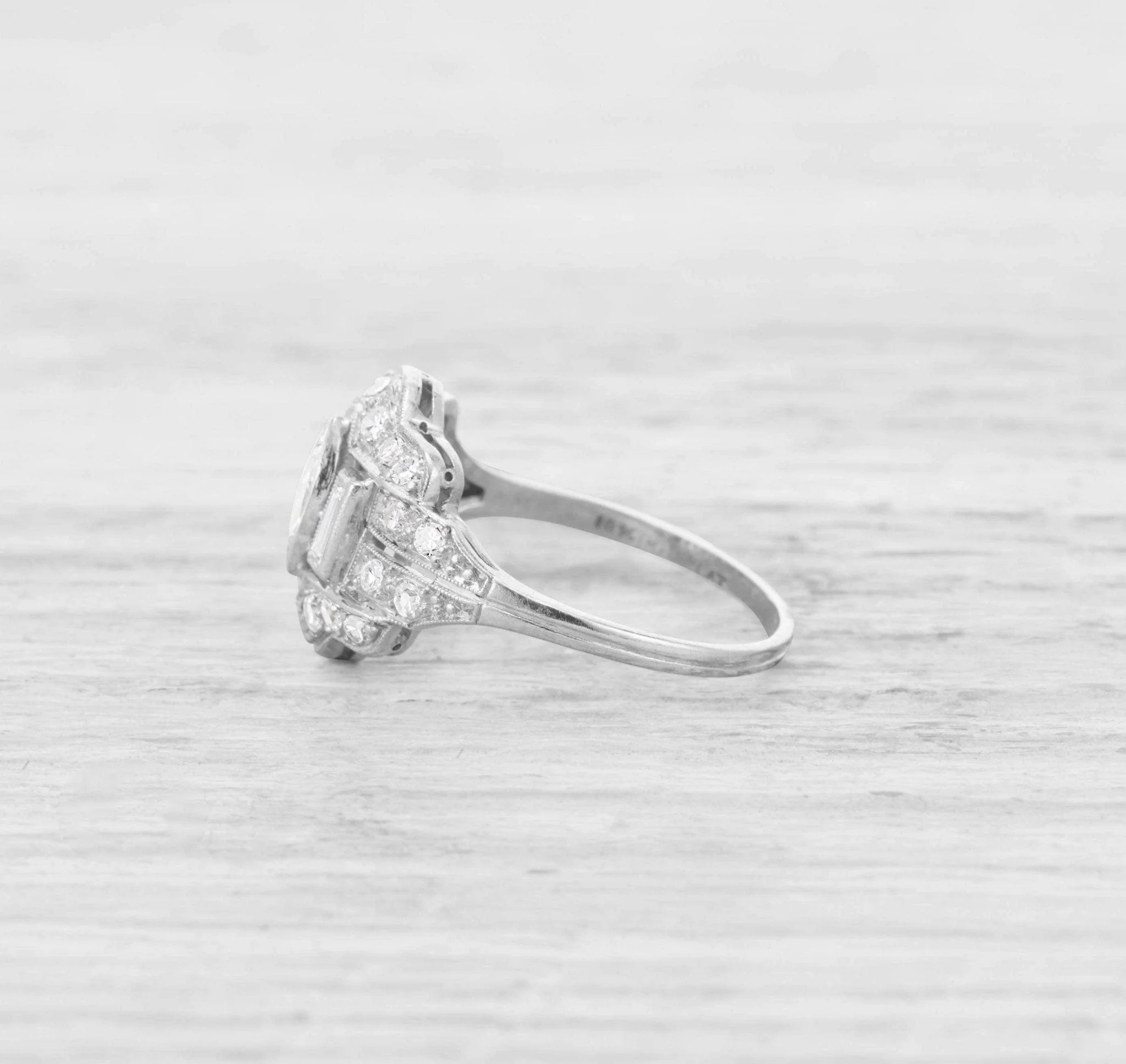 ART DECO DIAMOND ENGAGEMENT RING - Image 3