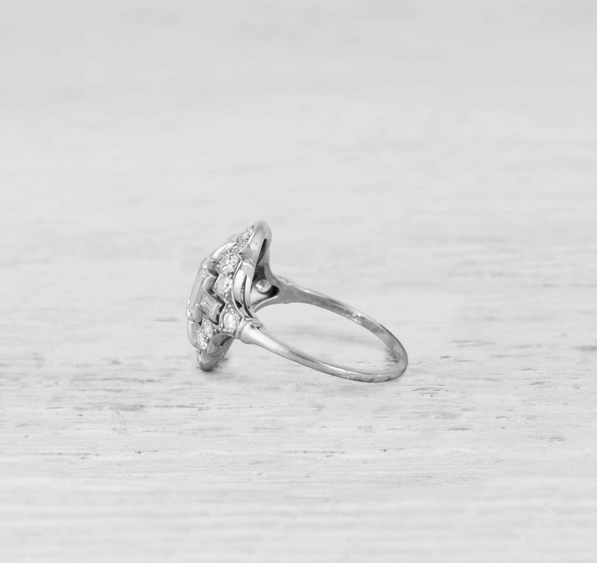 Art Deco Diamond Vintage Engagement Ring - Image 4