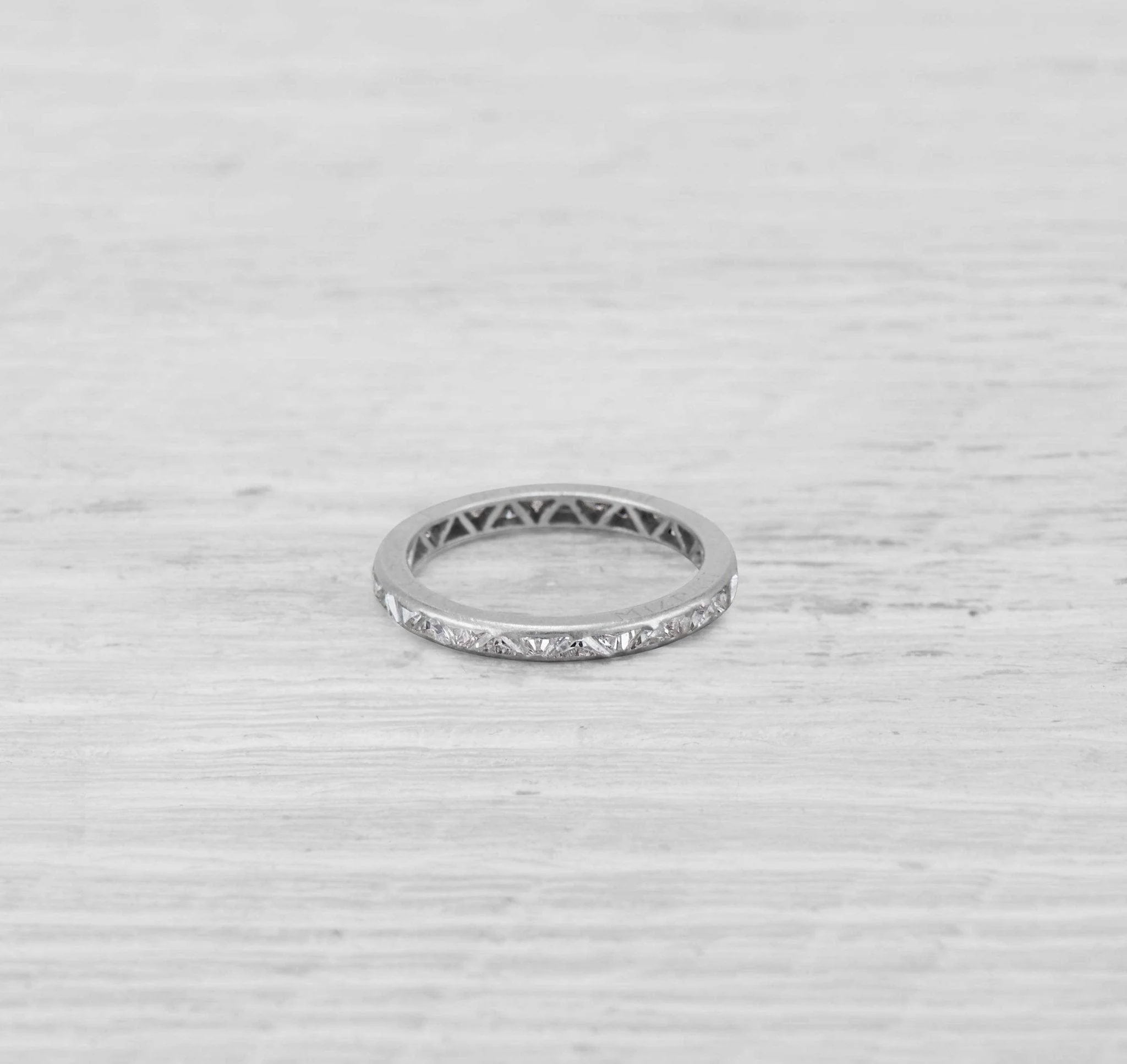 ART DECO DIAMOND ETERNITY BAND RING SIZE 5.5 - Image 3