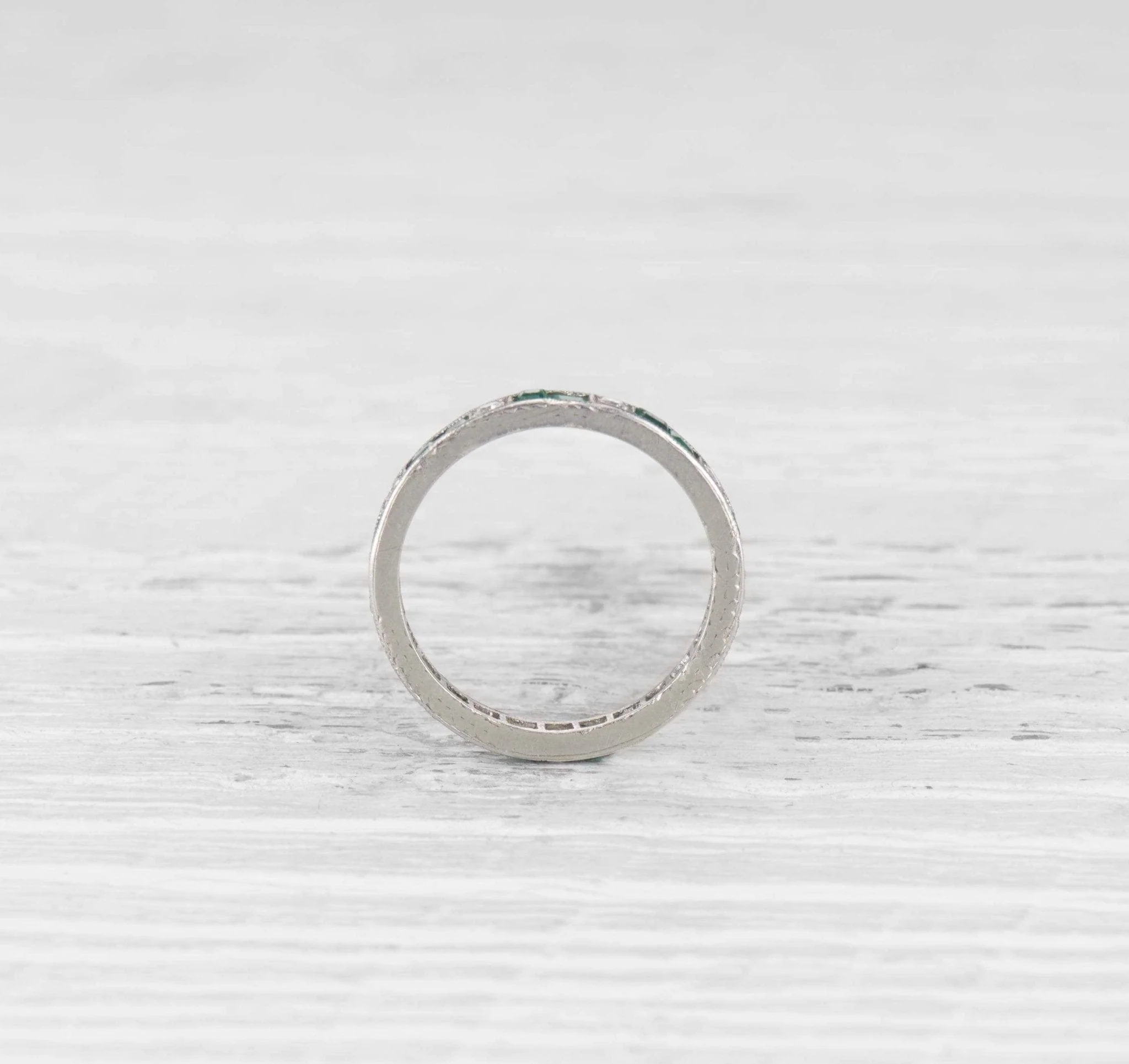 ART DECO EMERALD AND DIAMOND ETERNITY BAND - Image 2