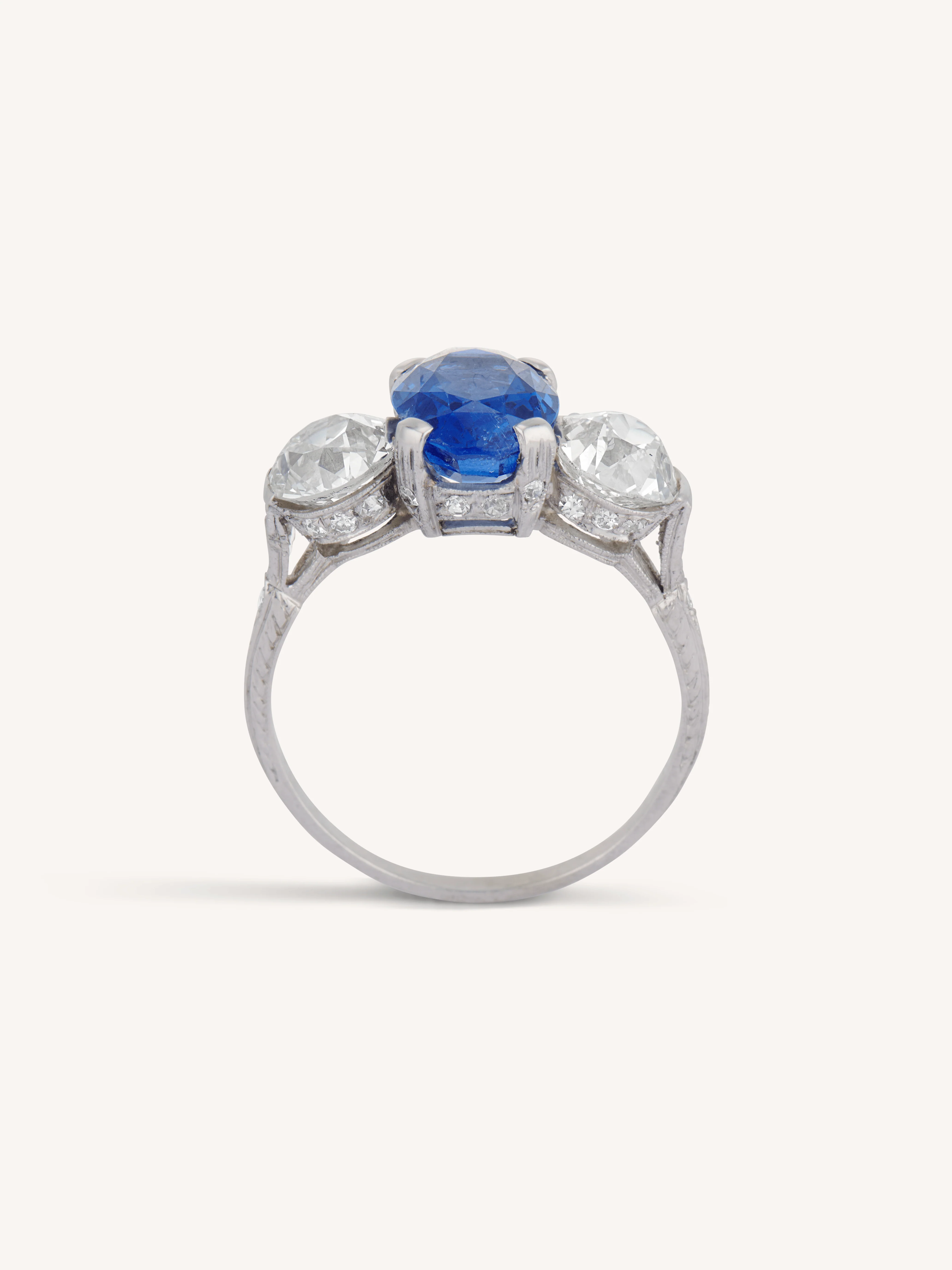 Art Deco 4.59 Carat Oval Ceylon Sapphire Three Stone Vintage Engagement Ring - Image 8