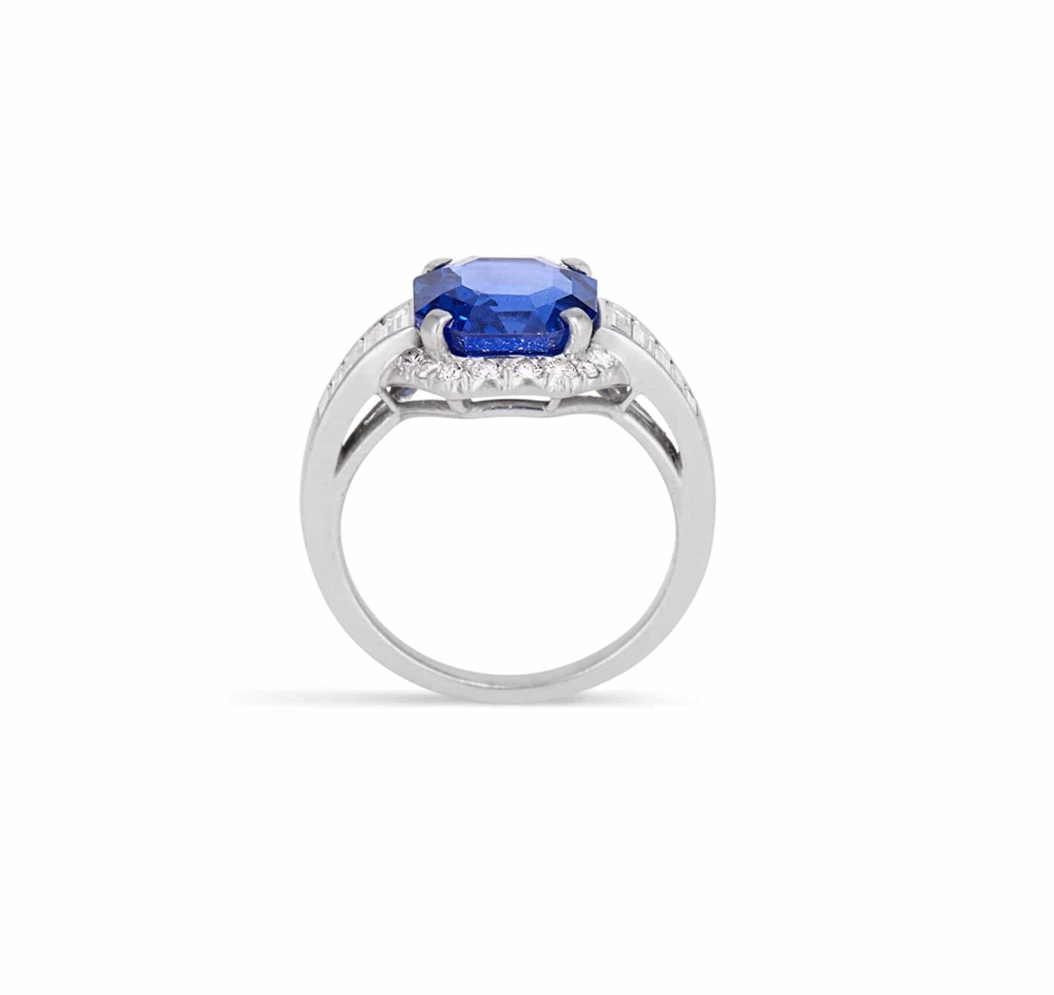 Art Deco 3.58 Carat Burma Sapphire & Diamond Ring - Image 3