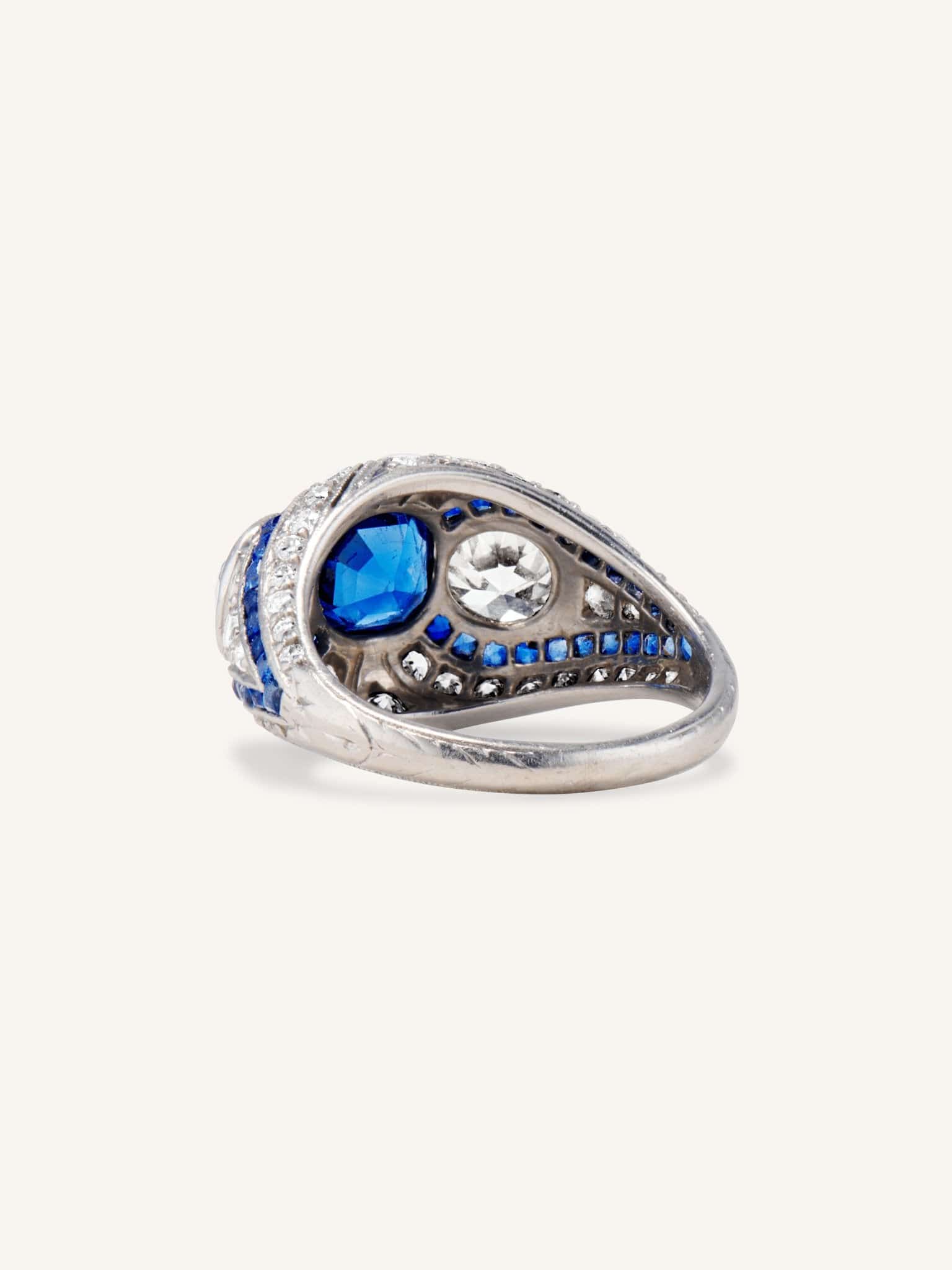 Art Deco Sapphire & Diamond Three Stone Vintage Dome Ring - Image 5