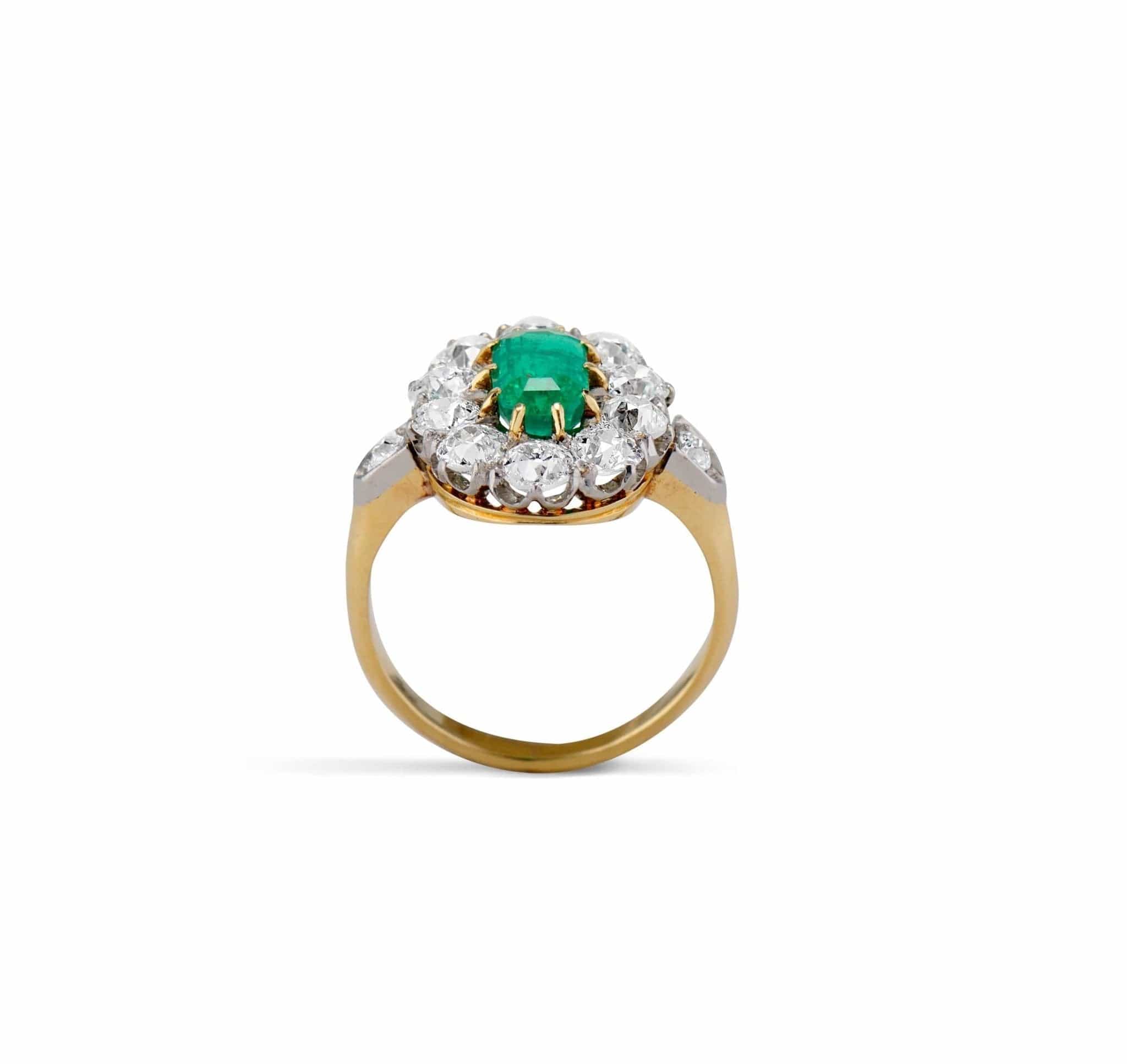 Belle Époque 1.20 Carat Emerald and Diamond Cluster, France - Image 4