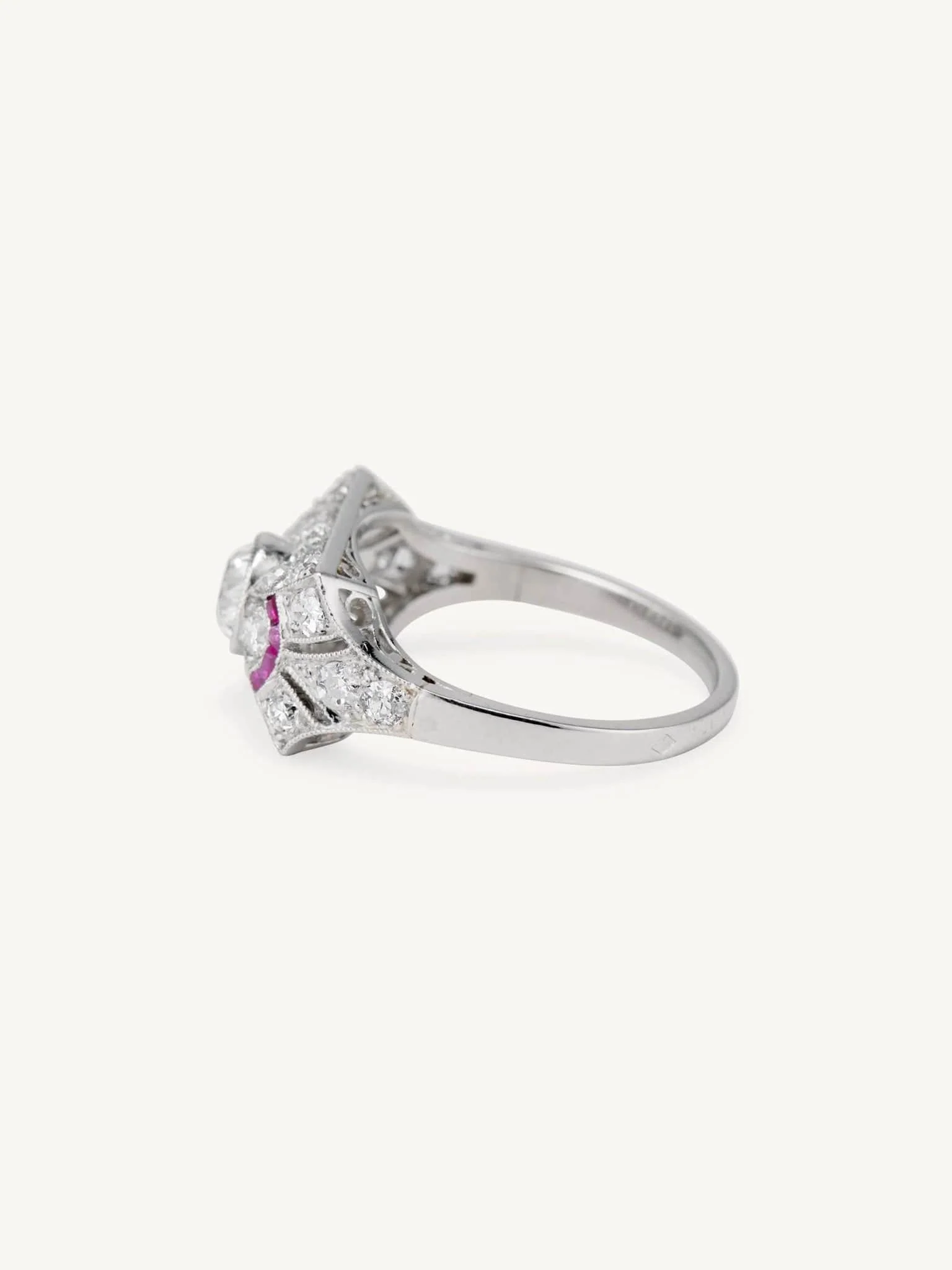 Belle Èpoque Old European Cut Diamond & Ruby Ring, France - Image 3