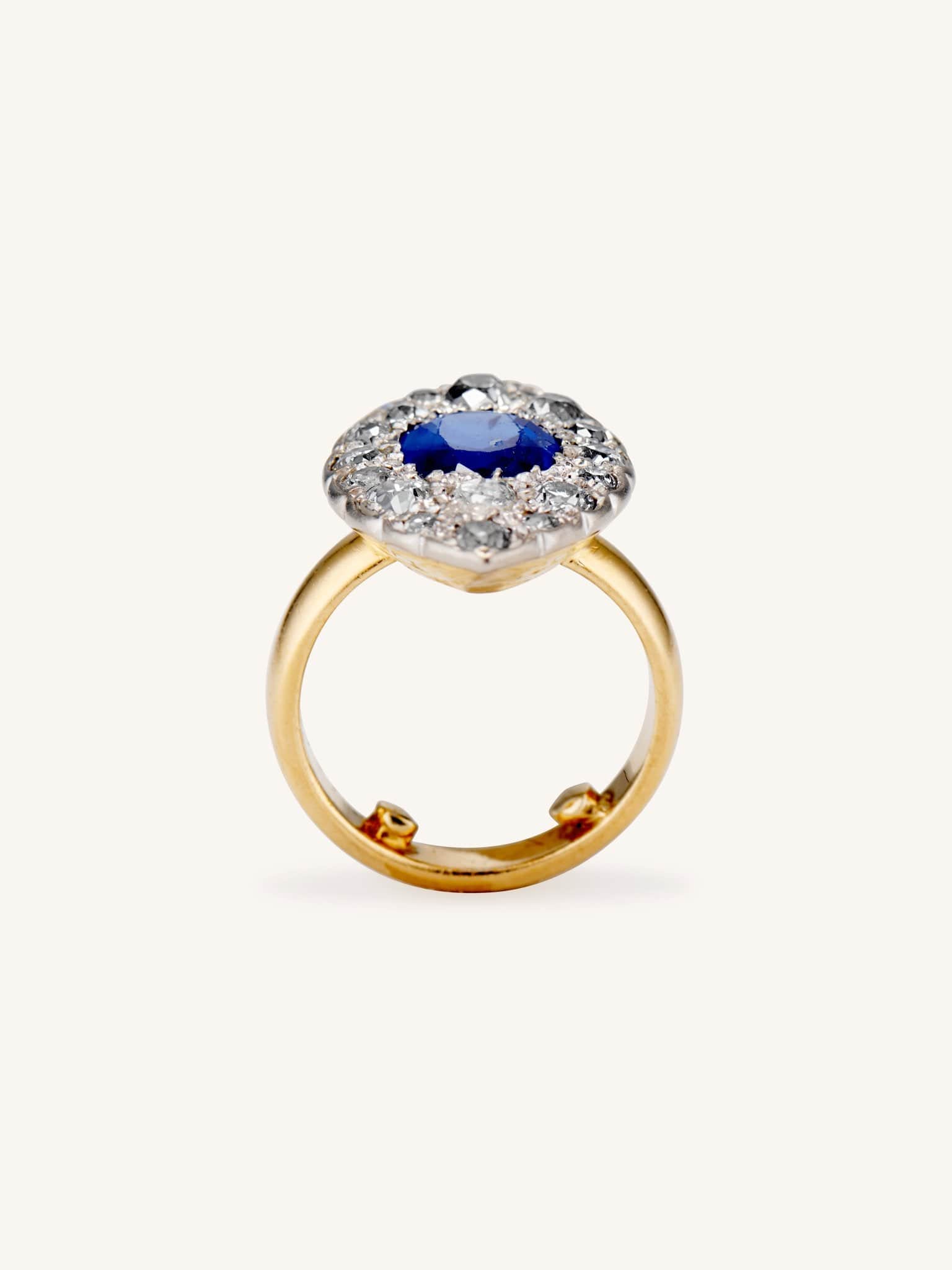 Belle Époque Sapphire and Diamond Navette Ring, France - Image 5