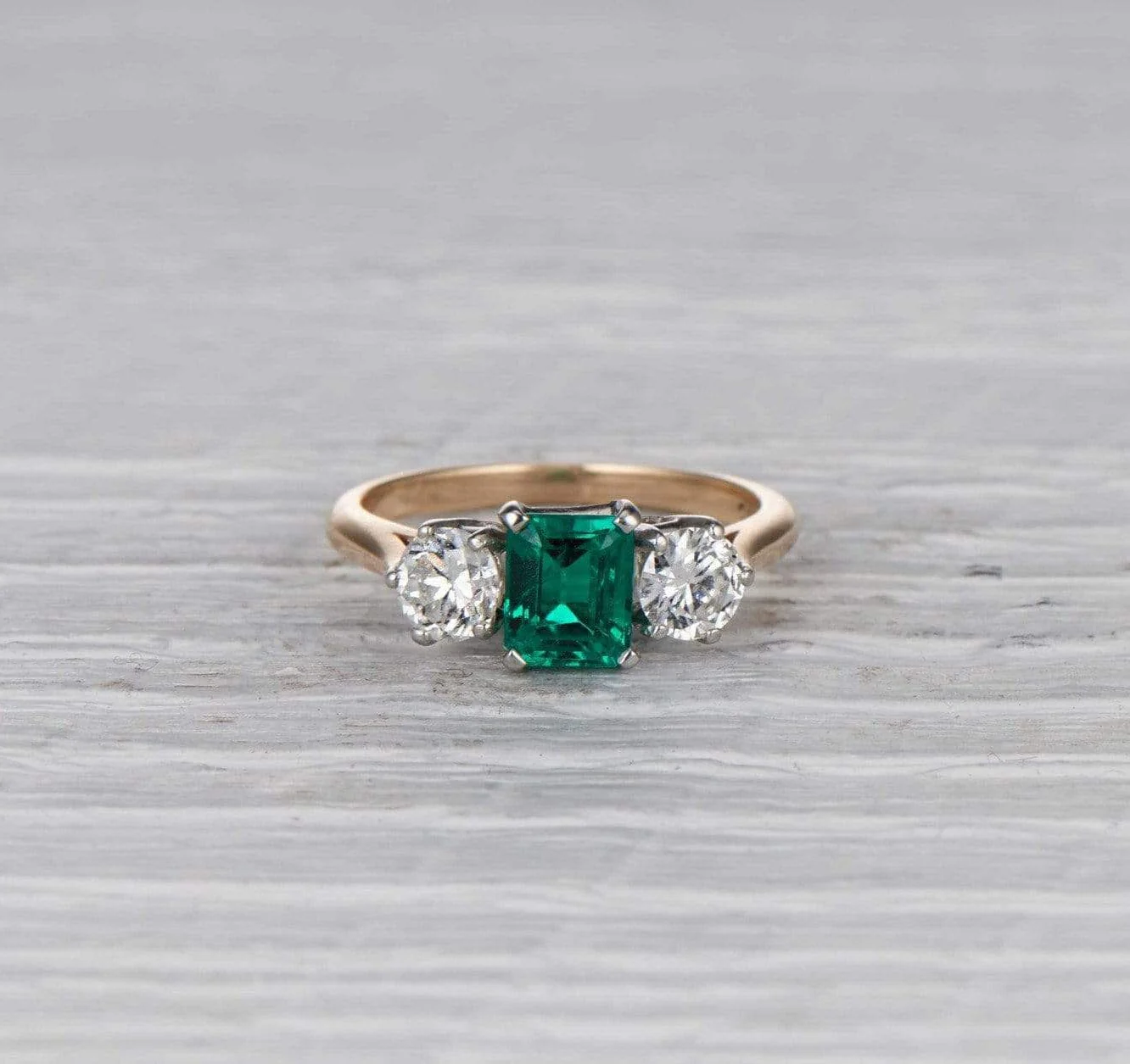 .80 Carat Cartier Emerald Three Stone Vintage Ring - Image 2
