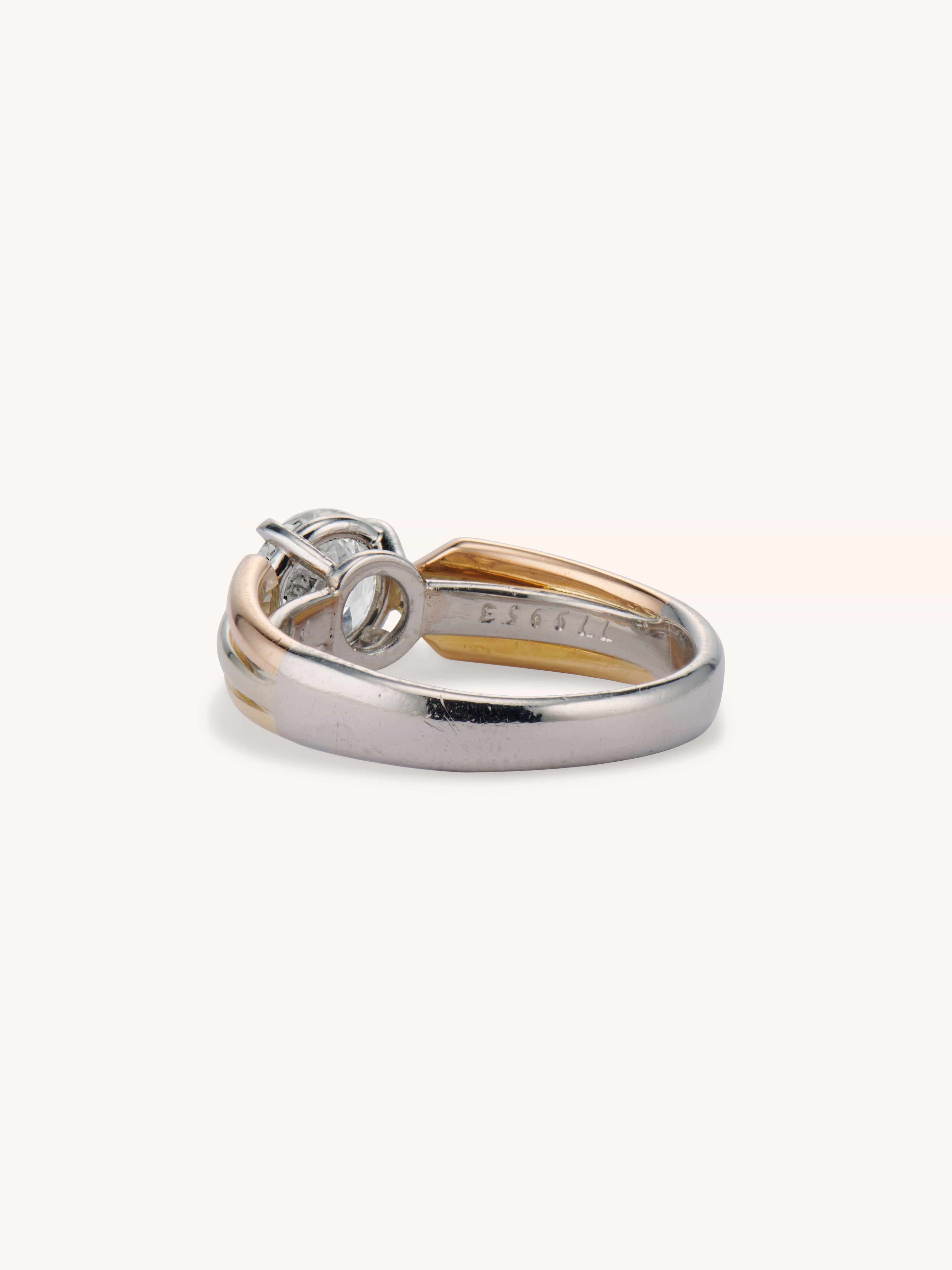 Cartier Mid-Century 1.08 Carat Round Brilliant Cut Diamond Vintage Engagement Ring - Image 5