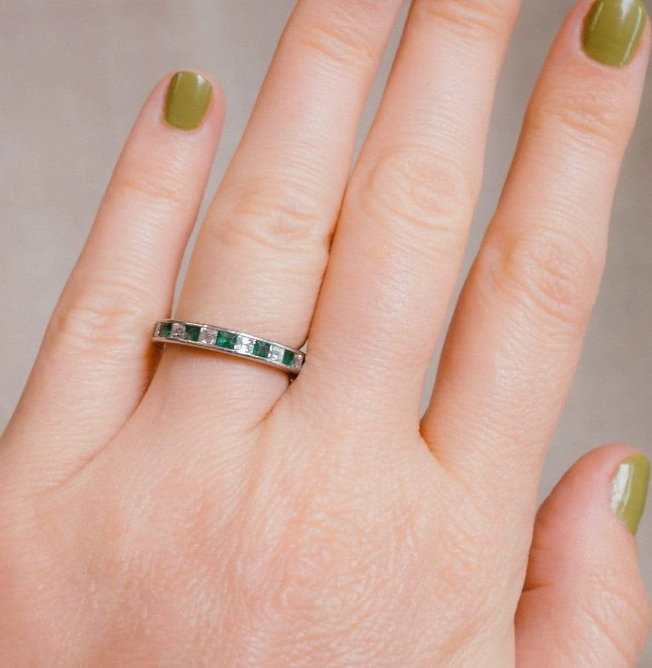 Cartier Mid Century Emerald & Diamond Platinum Eternity Band - Image 5