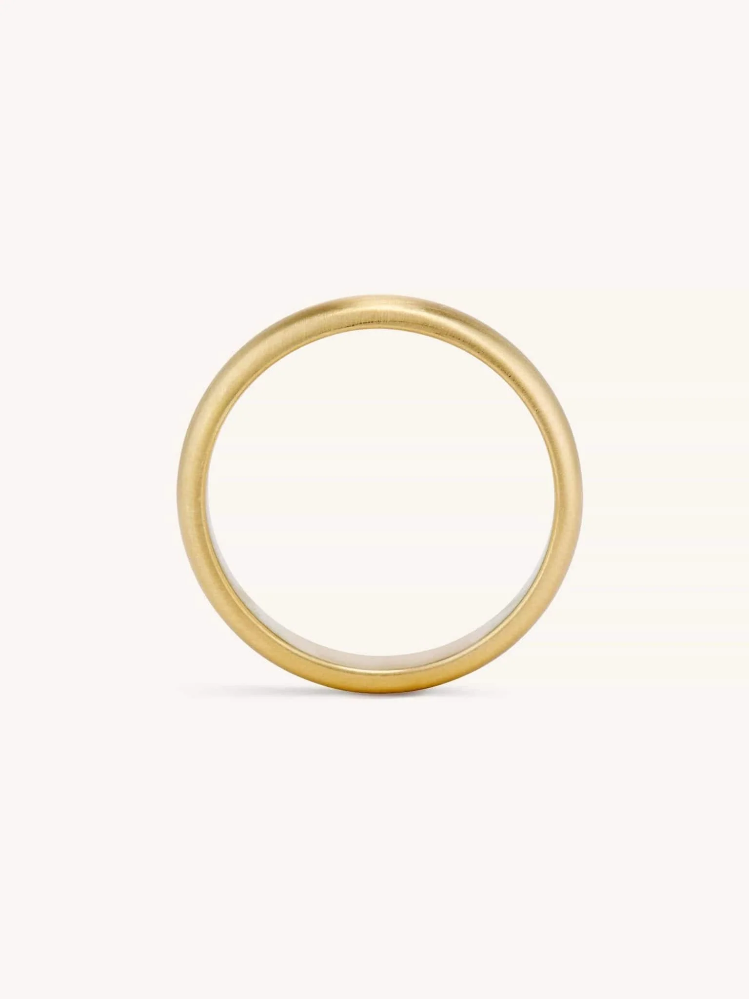 Classic Hoop Brushed 4mm - Image 3