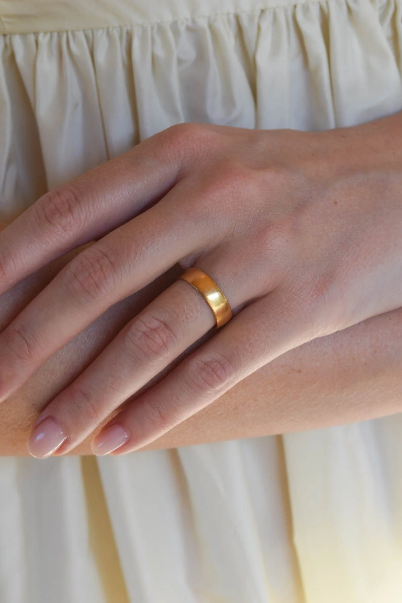 Victorian Classic Wide 22k Antique Wedding Band, English - Size 7 - Image 3