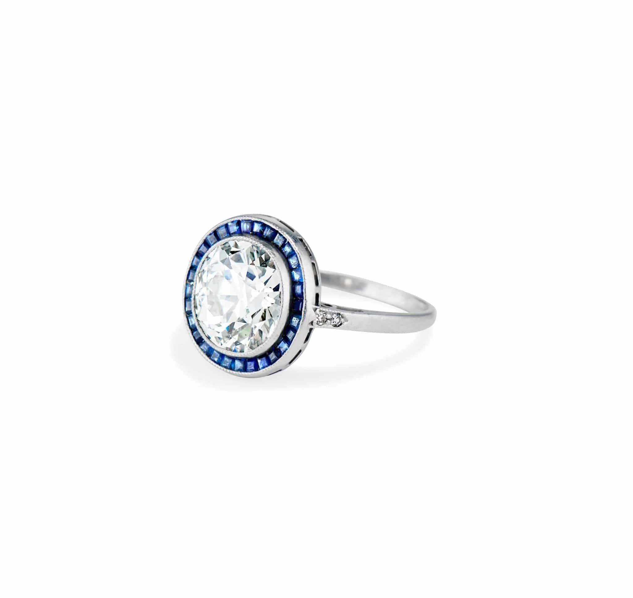 Early Art Deco 3.15 Carat Diamond and Sapphire Halo Ring - Image 2